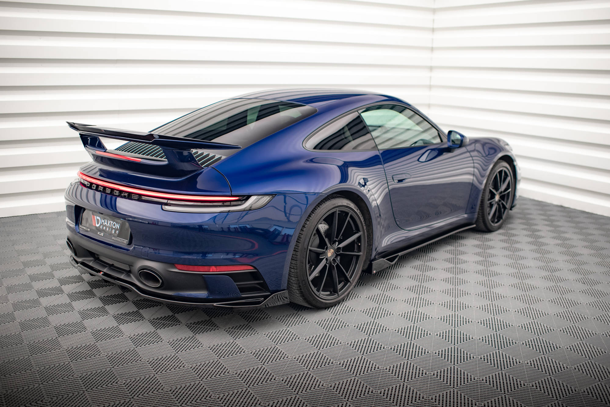 Seitenschweller V2 Ansatz für Porsche 911 Carrera Aero / Carrera GTS 992