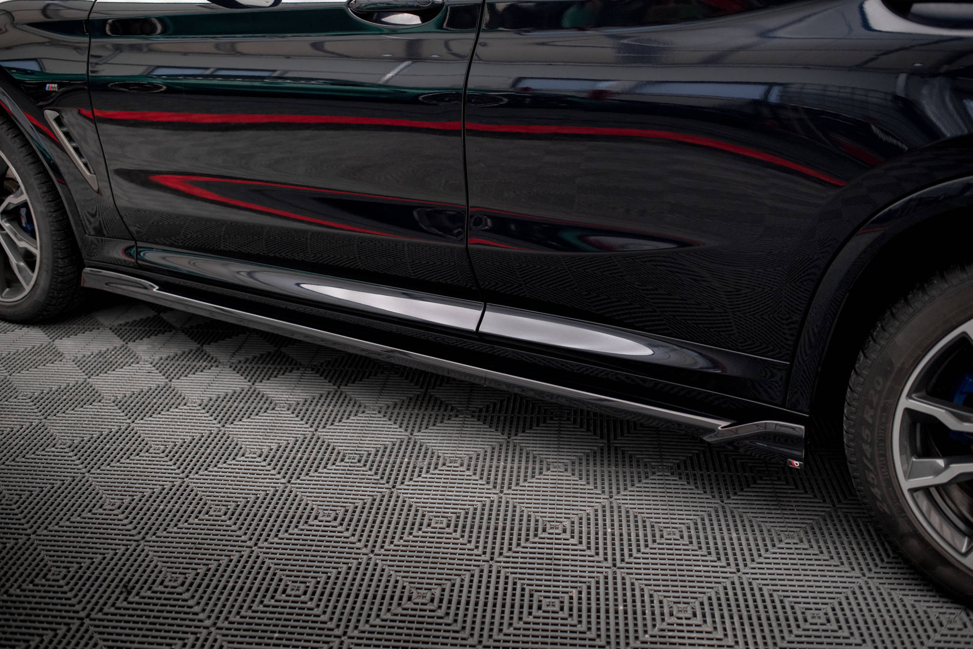 Seitenschweller V2 Ansatz für BMW X4 M - Paket G02