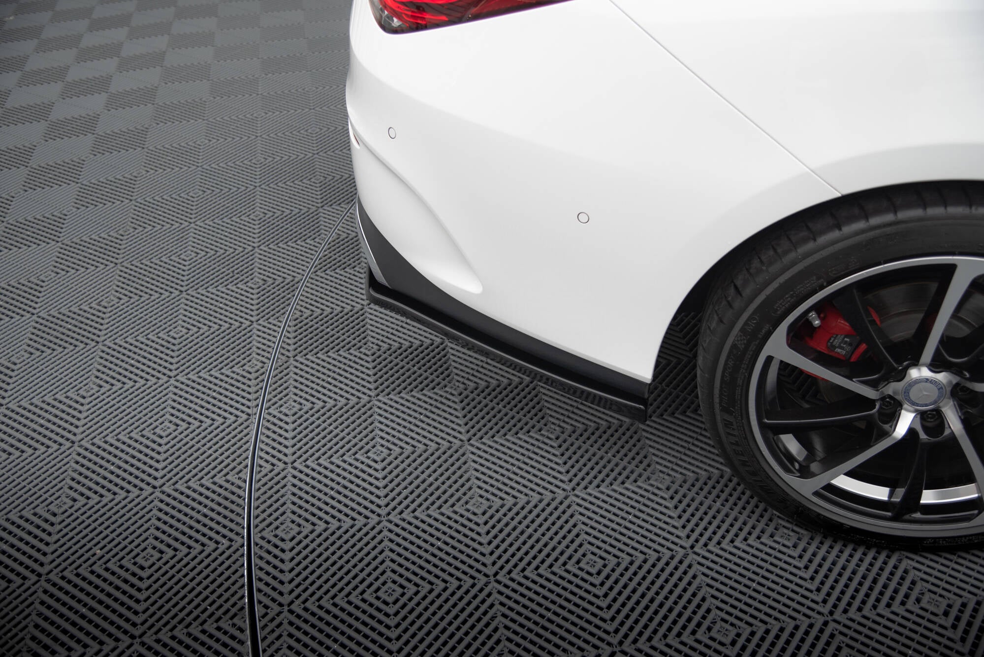 Heck Ansatz Flaps Diffusor für Mercedes-Benz CLA AMG-Line X118