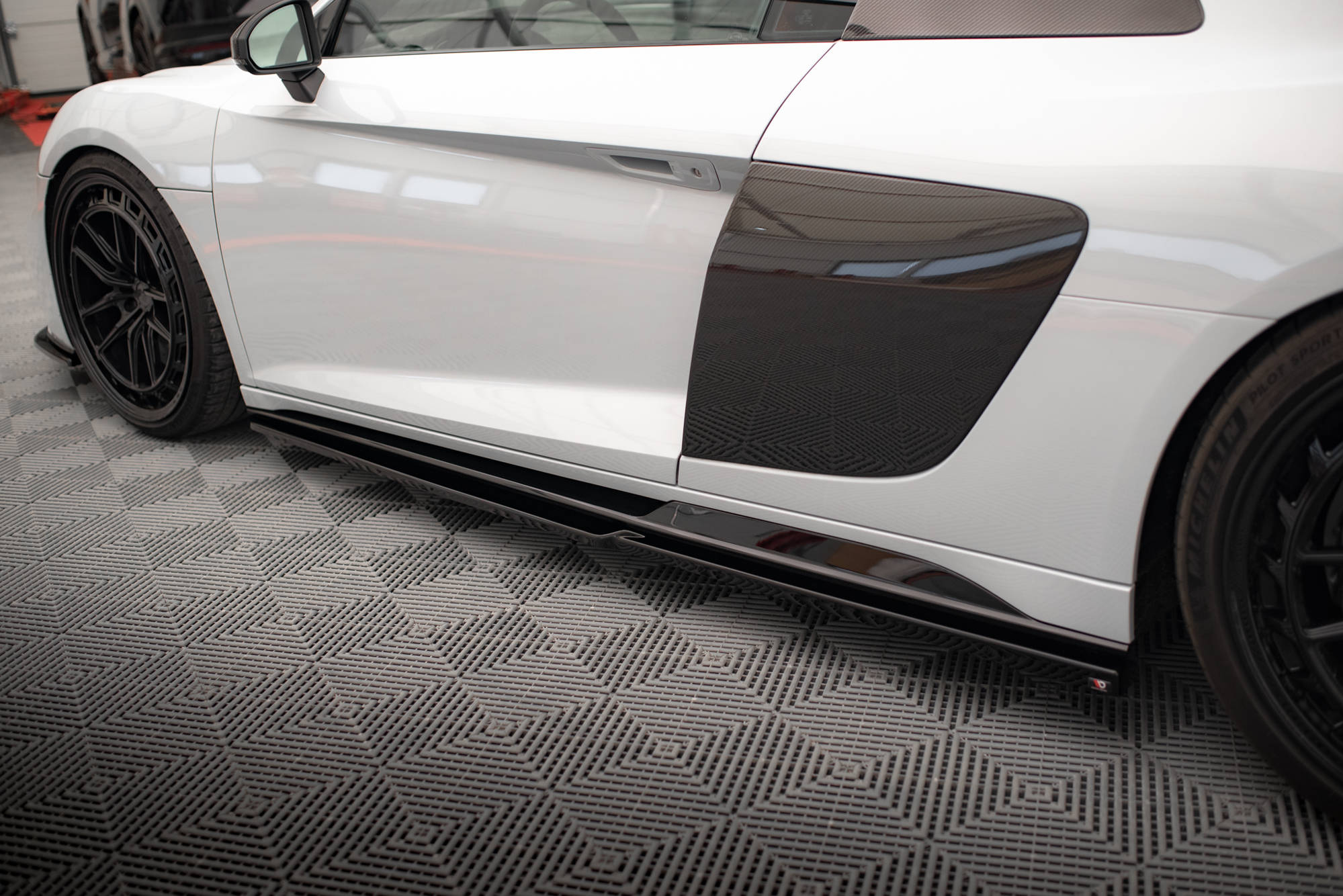 Seitenschweller V2 Ansatz für Audi R8 Mk2 Facelift