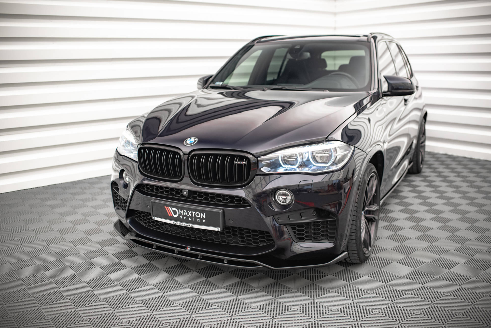 Front Ansatz V.2 für BMW X5 M F15 schwarz Hochglanz