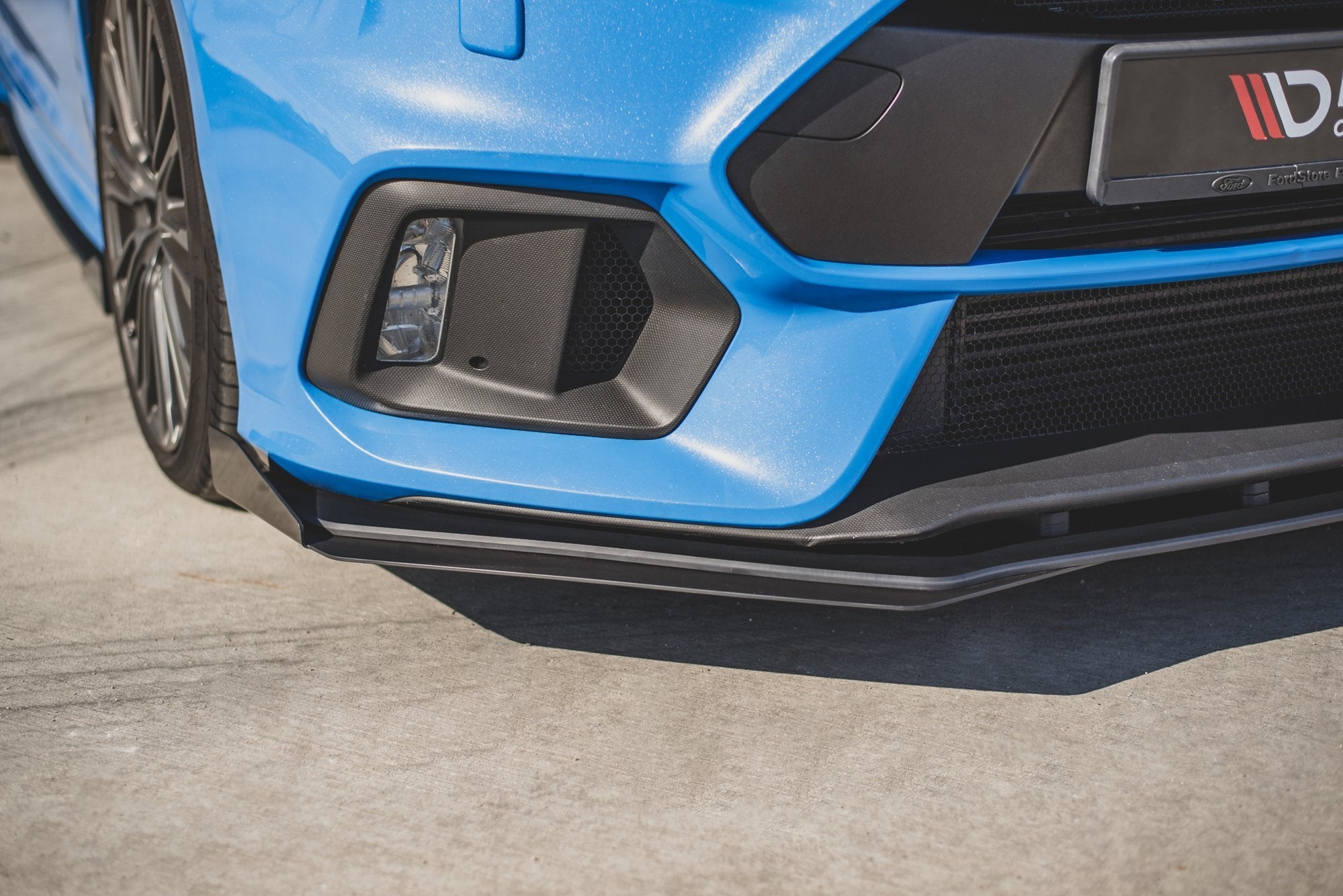 Street Pro Frontlippe für + Flaps für Ford Focus RS Mk3