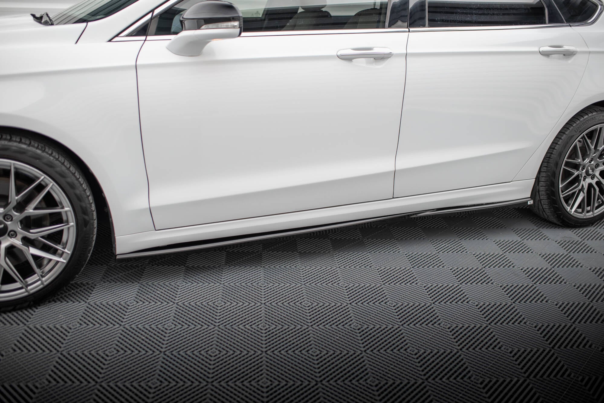 Seitenschweller Ansatz für Ford Mondeo Sport Mk5 Facelift / Fusion Sport Mk2 Facelift