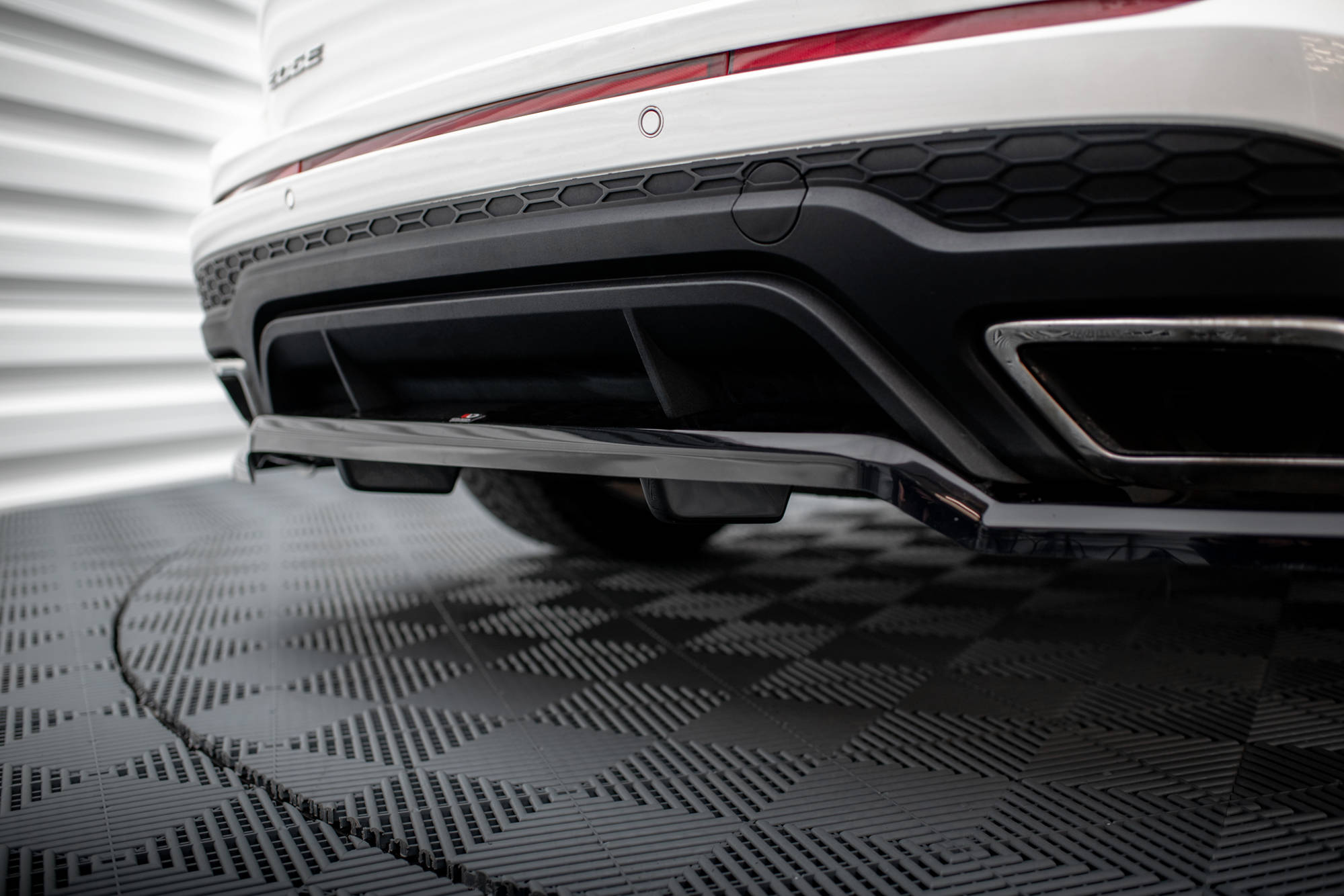 Mittlerer Cup Diffusor DTM Look Heck Ansatz für Ford Edge Sport Mk2