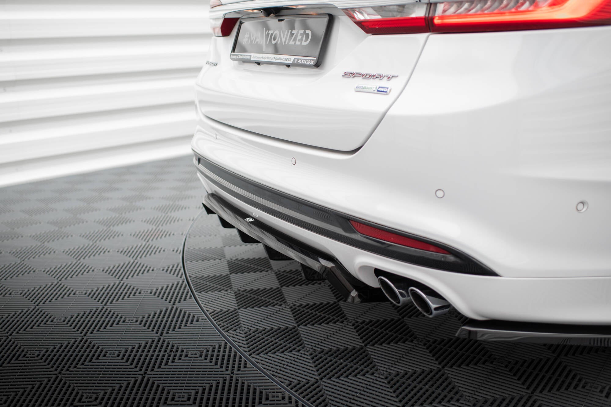 Mittlerer Cup Diffusor DTM Look Heck Ansatz für Ford Mondeo Sport Mk5 Facelift / Fusion Sport Mk2 Facelift