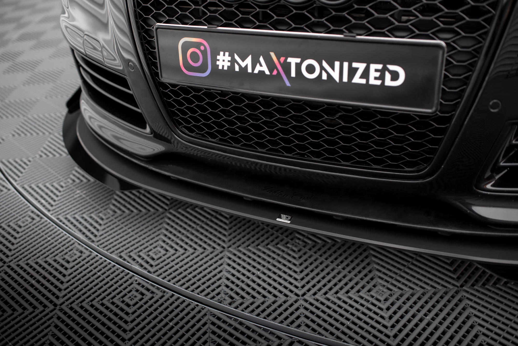 Street Pro Frontlippe für +Flaps für + Flaps Audi RS6 Avant C6
