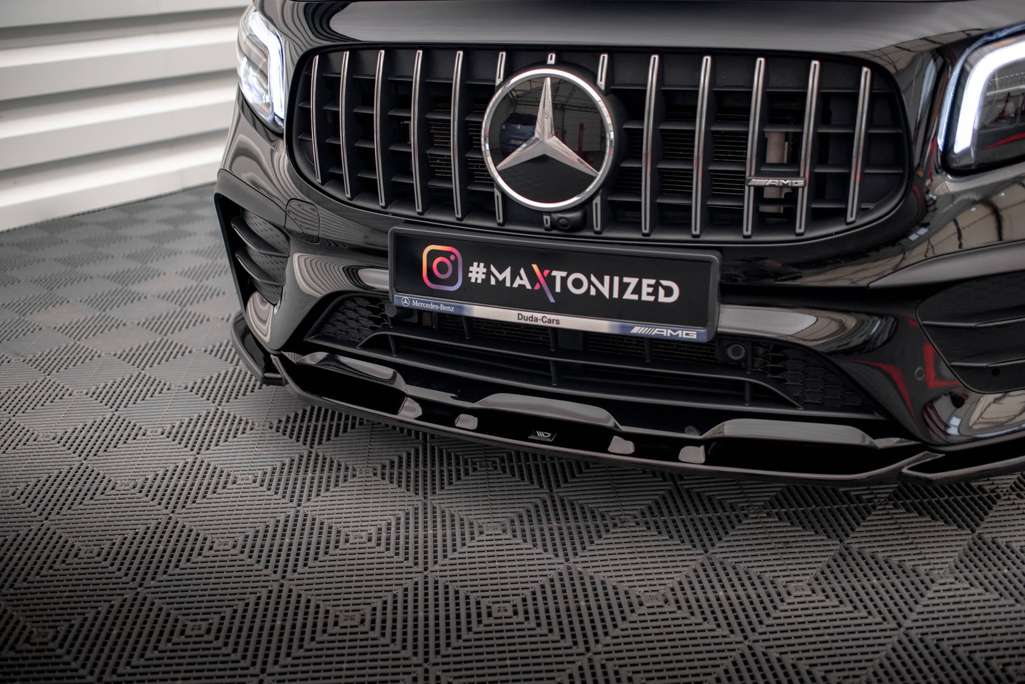 Frontlippe V2 für Mercedes-AMG GLB 35 / AMG-Line X247