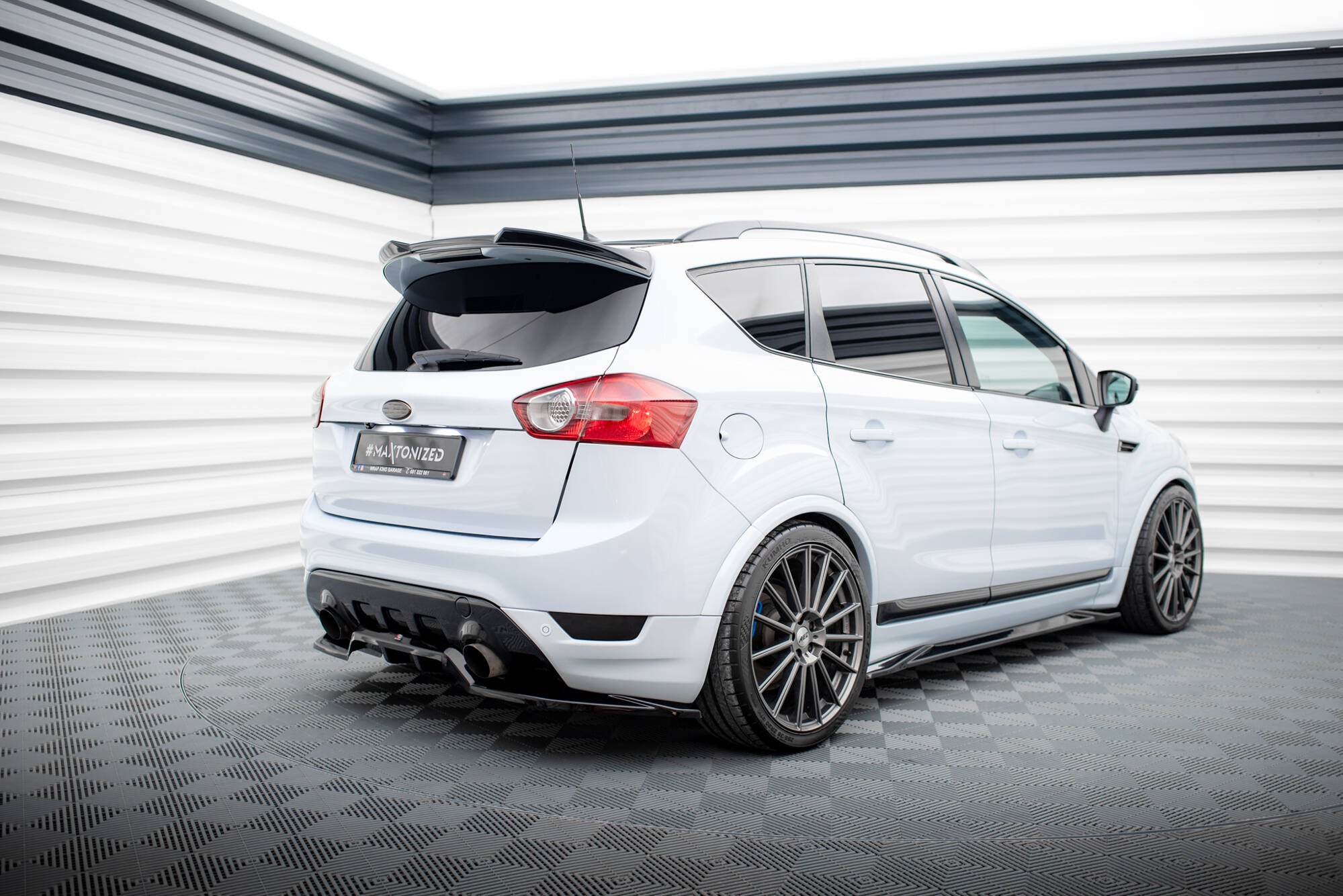 Spoiler 3D für Ford Kuga ST Mk1