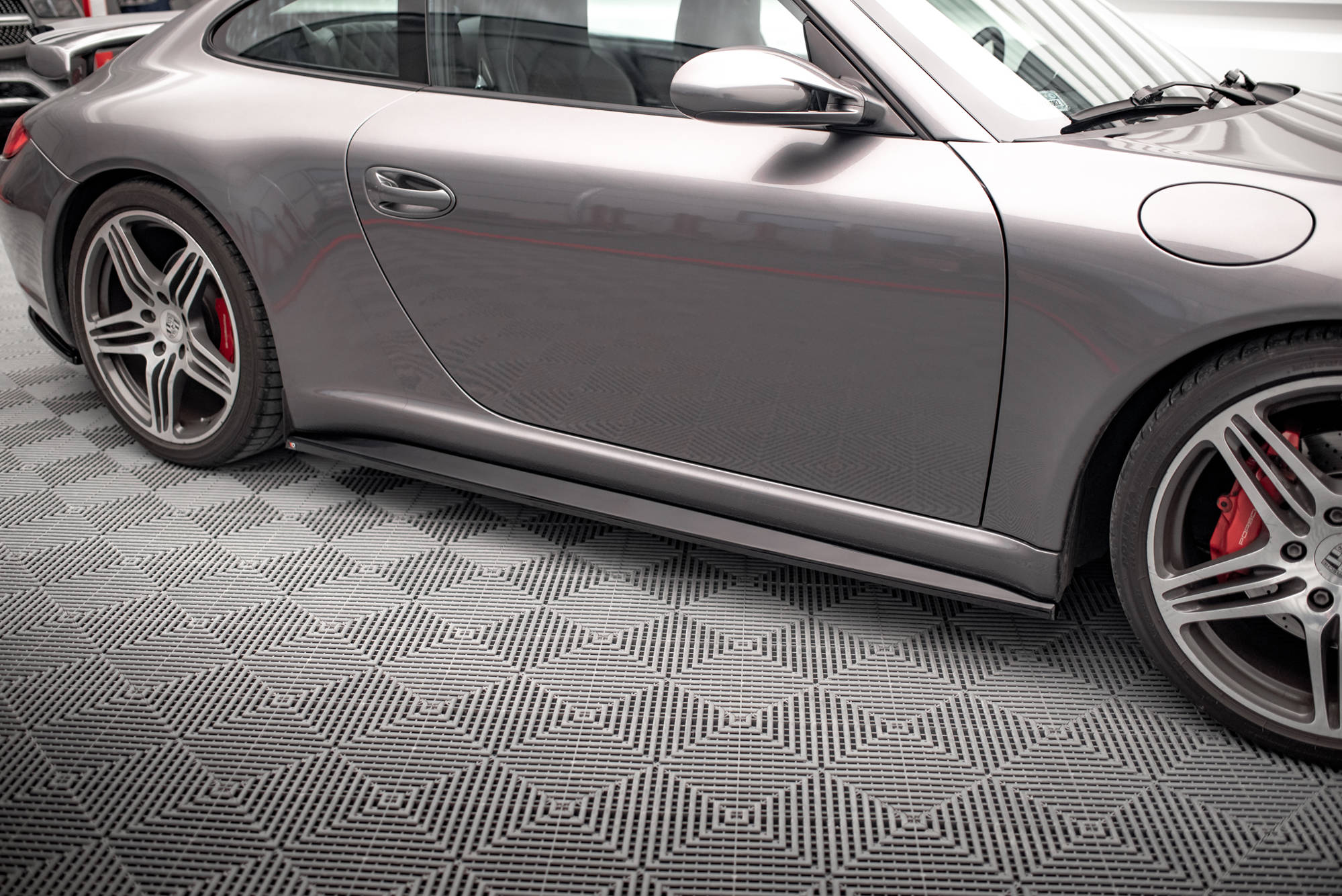 Seitenschweller Ansatz für Porsche 911 Carrera / Carrera GTS 997 Facelift