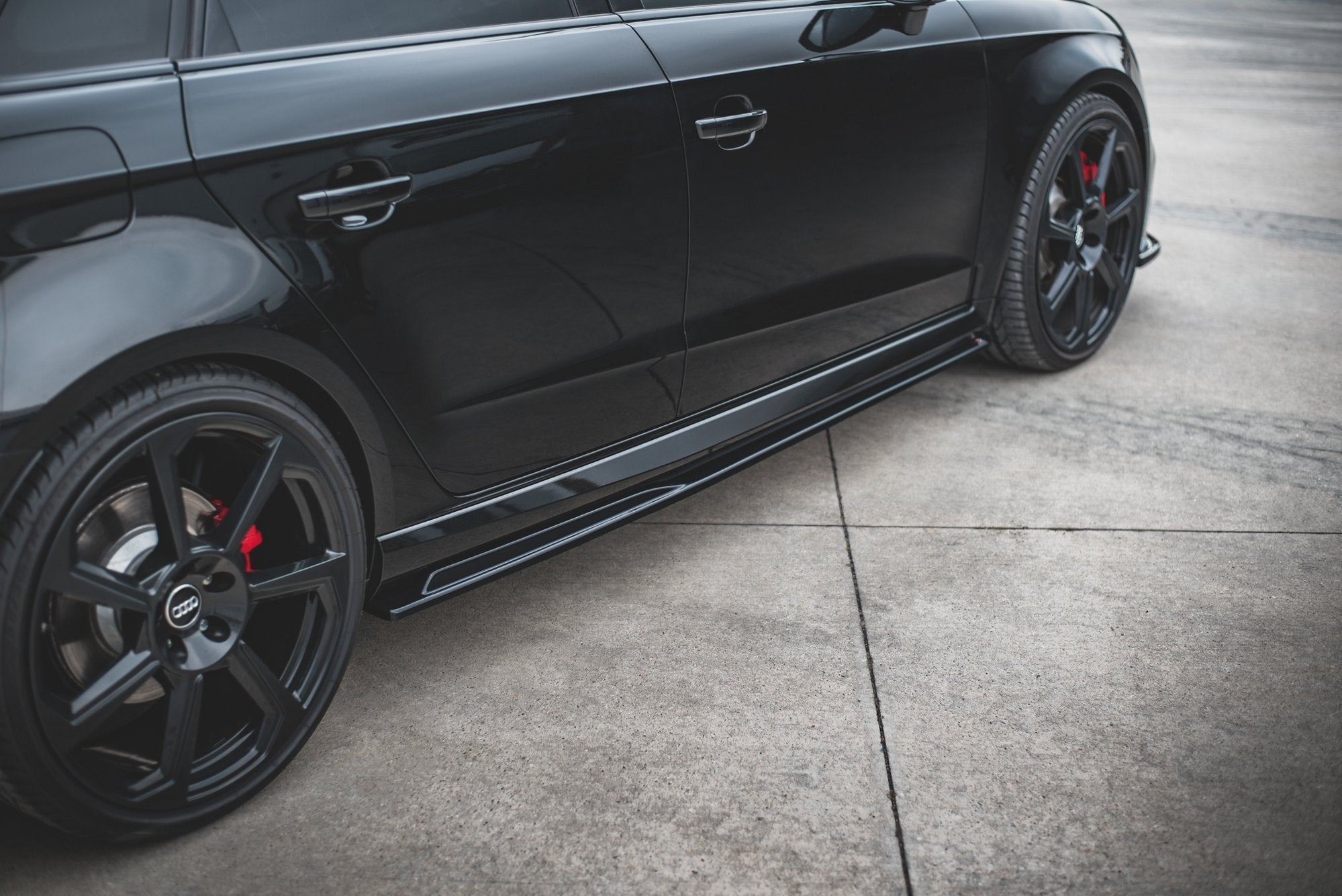Seitenschweller V2 Ansatz für für Audi RS3 8V Sportback Facelift Carbon Look