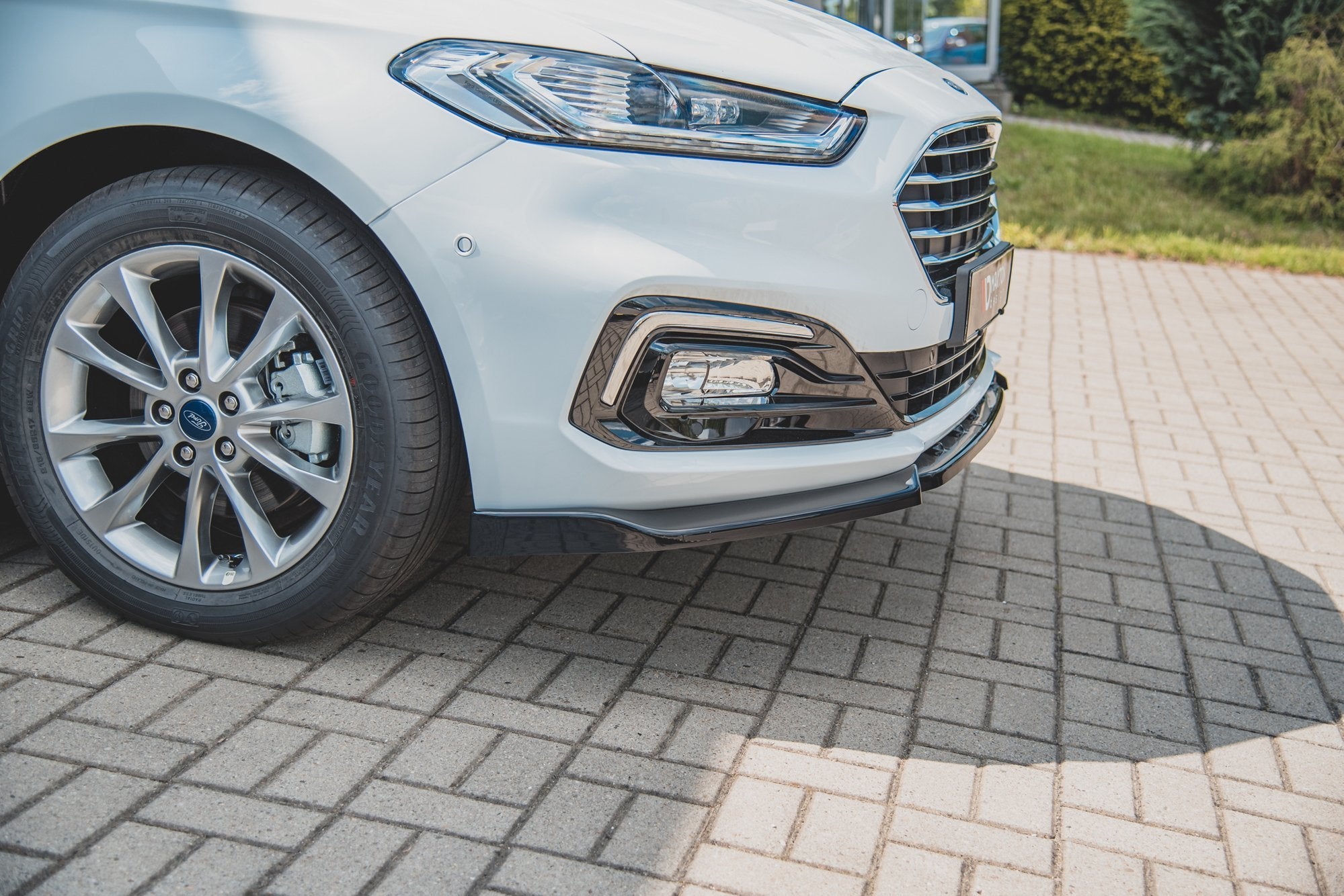 Frontlippe für Ford Mondeo Mk5 Facelift