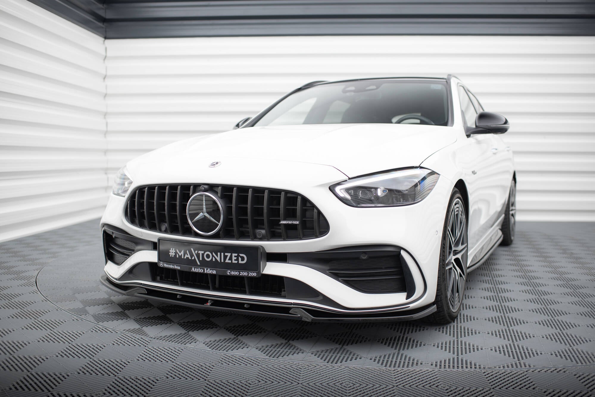 Frontlippe V1 für Mercedes-Benz C AMG-Line / 43 AMG W206