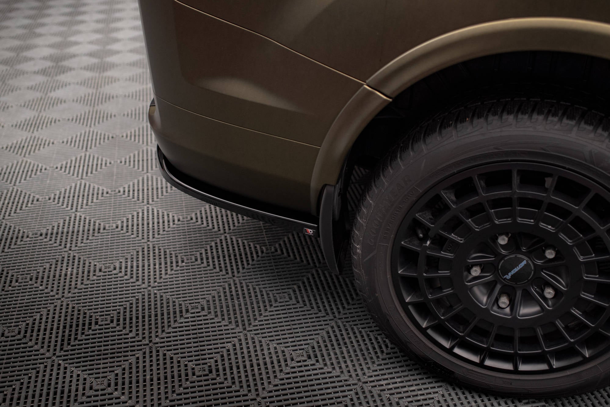 Heck Ansatz Flaps Diffusor für Ford Tourneo Custom Mk1 Facelift