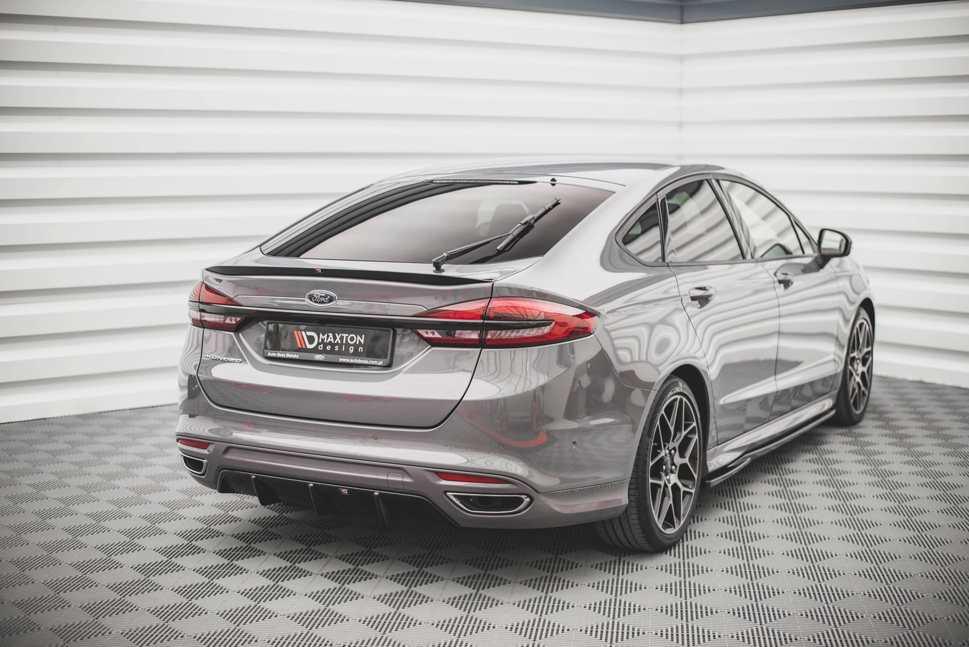 Diffusor Heck Ansatz für Ford Mondeo ST-Line Mk5 Facelift