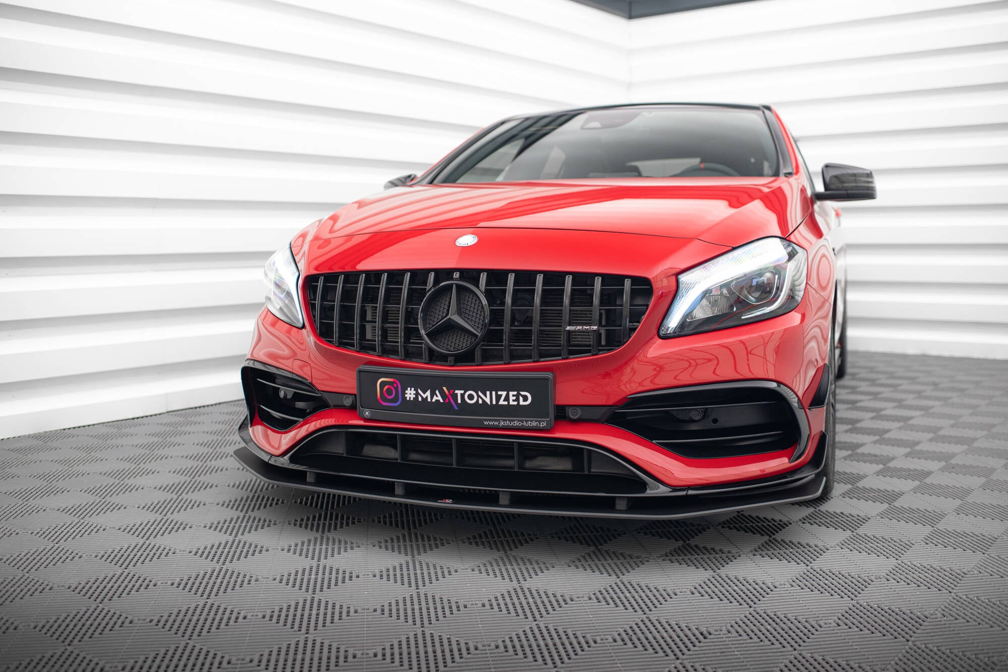 Street Pro Frontlippe für Mercedes-Benz A 45 AMG Aero W176 Facelift