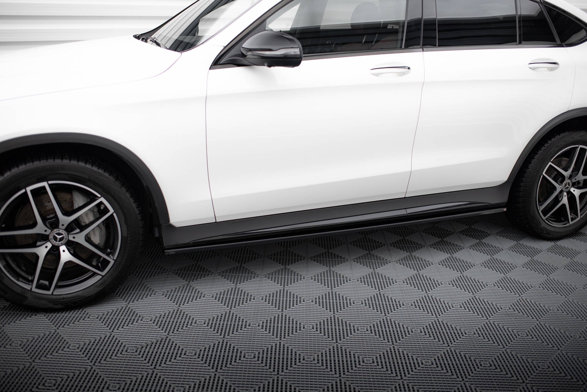Seitenschweller V3 Ansatz für für Mercedes-Benz GLC Coupe AMG-Line C253
