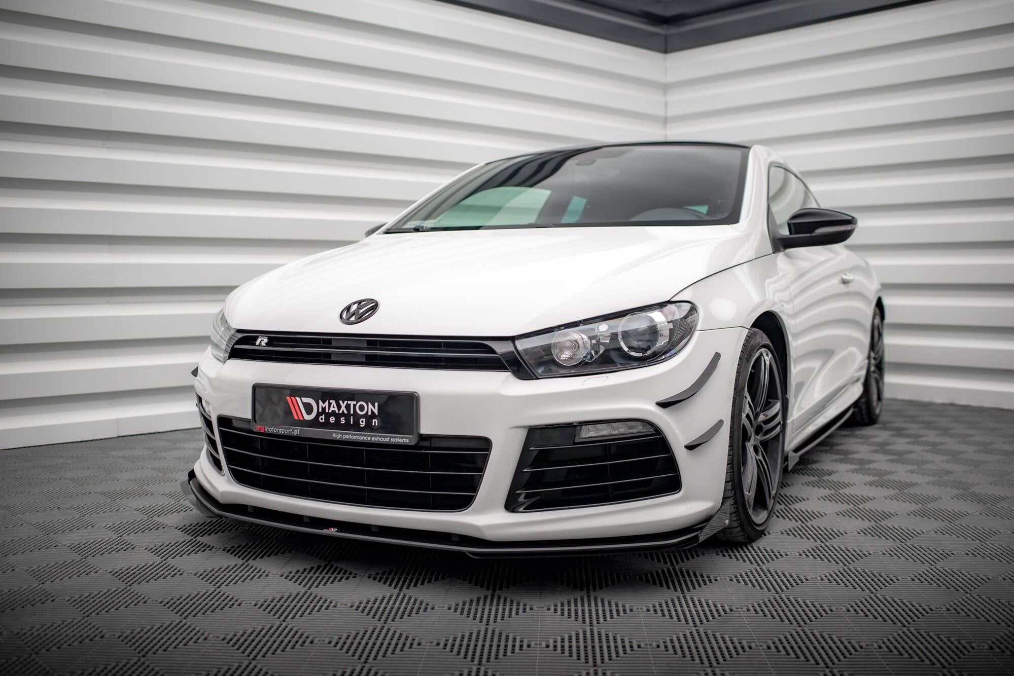 Street Pro Frontlippe für +Flaps für + Flaps Volkswagen Scirocco R Mk3