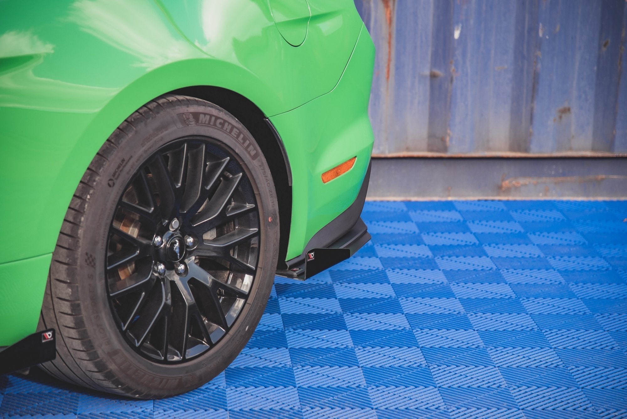 Street Pro Heck Ansatz Flaps Diffusor V1 +Flaps für Ford Mustang GT Mk6 Facelift