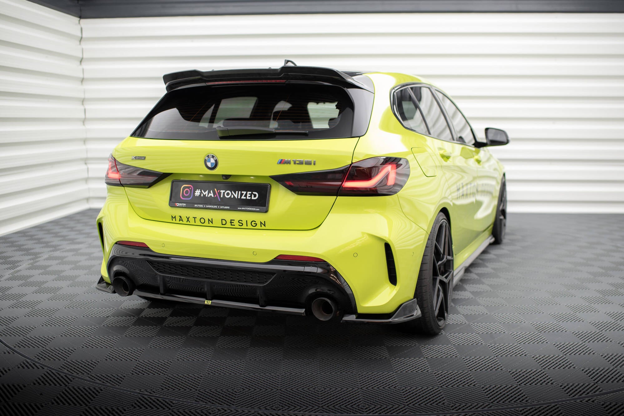 Flaps Heckansatz V9 Diffusor für BMW 1er M - Paket / M135i F40