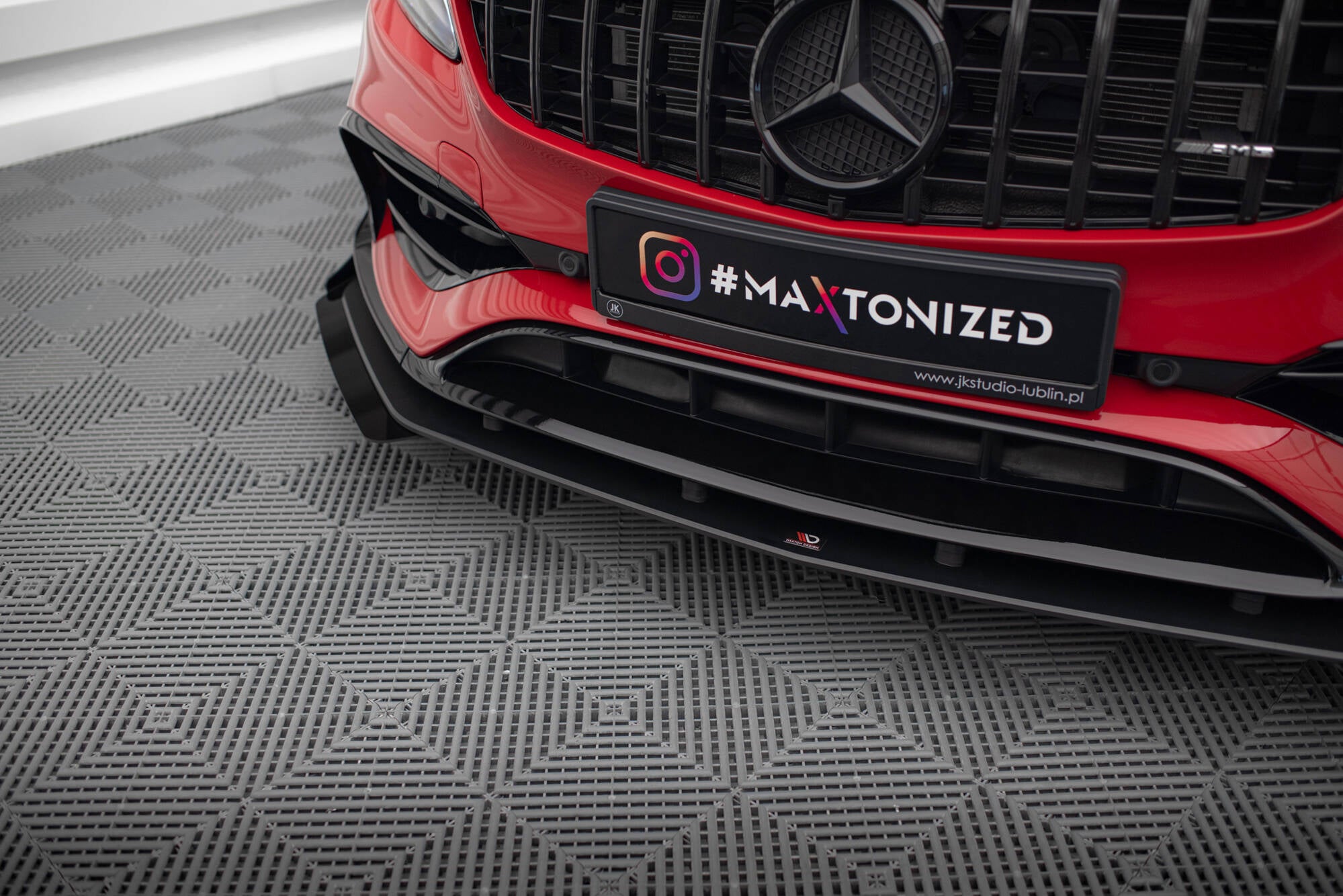 Street Pro Frontlippe für +Flaps für + Flaps Mercedes-Benz A 45 AMG Aero W176 Facelift
