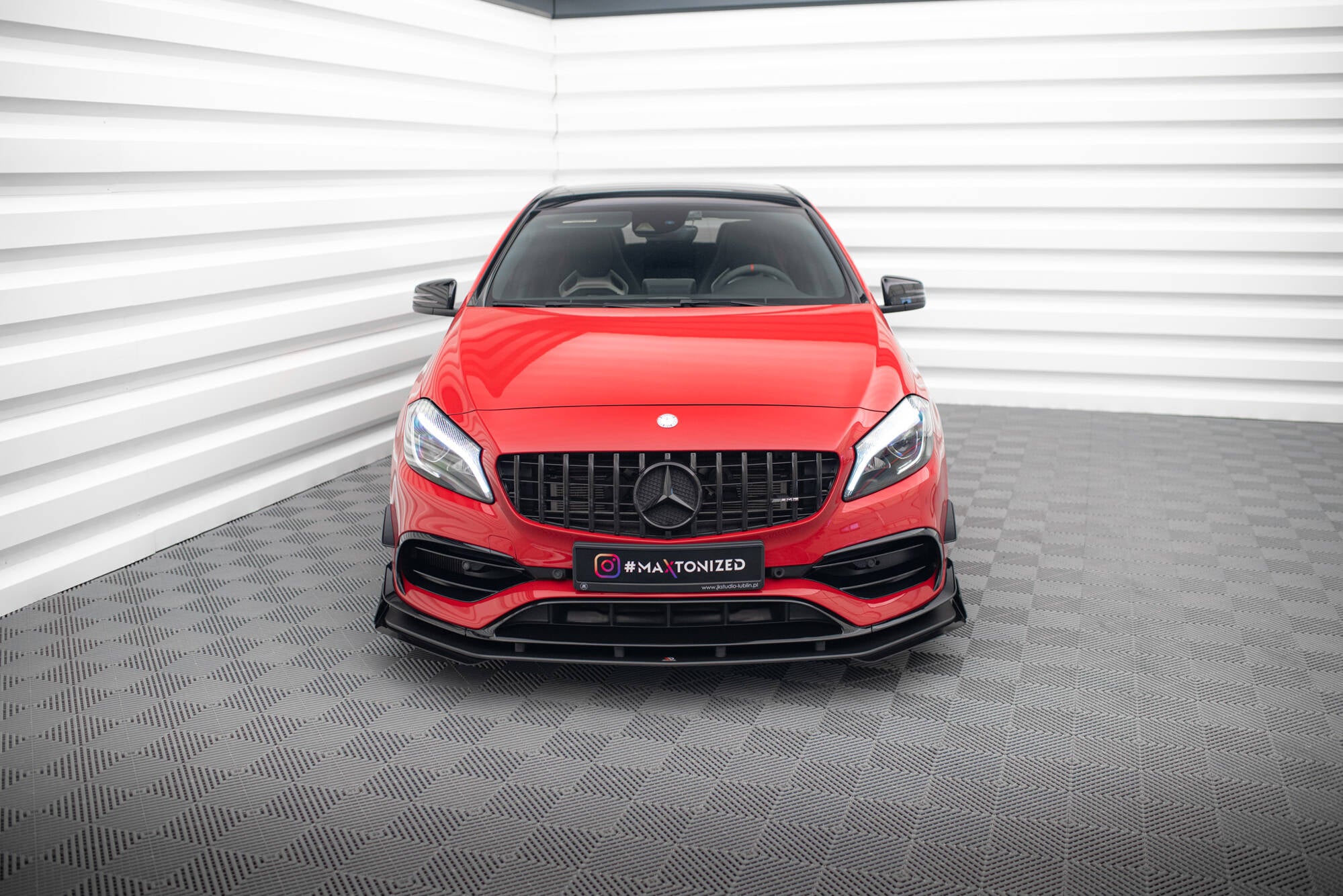 Street Pro Frontlippe für +Flaps für + Flaps Mercedes-Benz A 45 AMG Aero W176 Facelift
