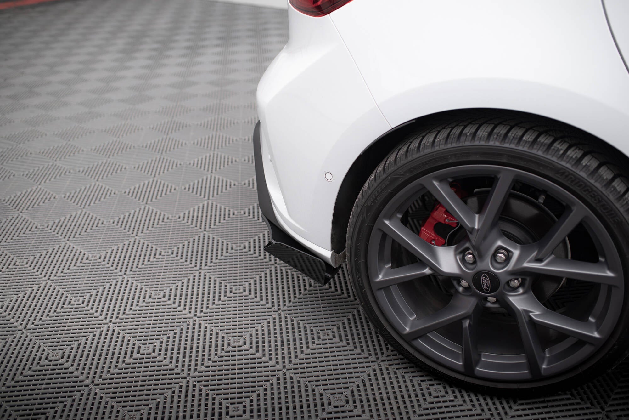 Street Pro Heck Ansatz Flaps Diffusor + Flaps für Ford Focus ST Mk4