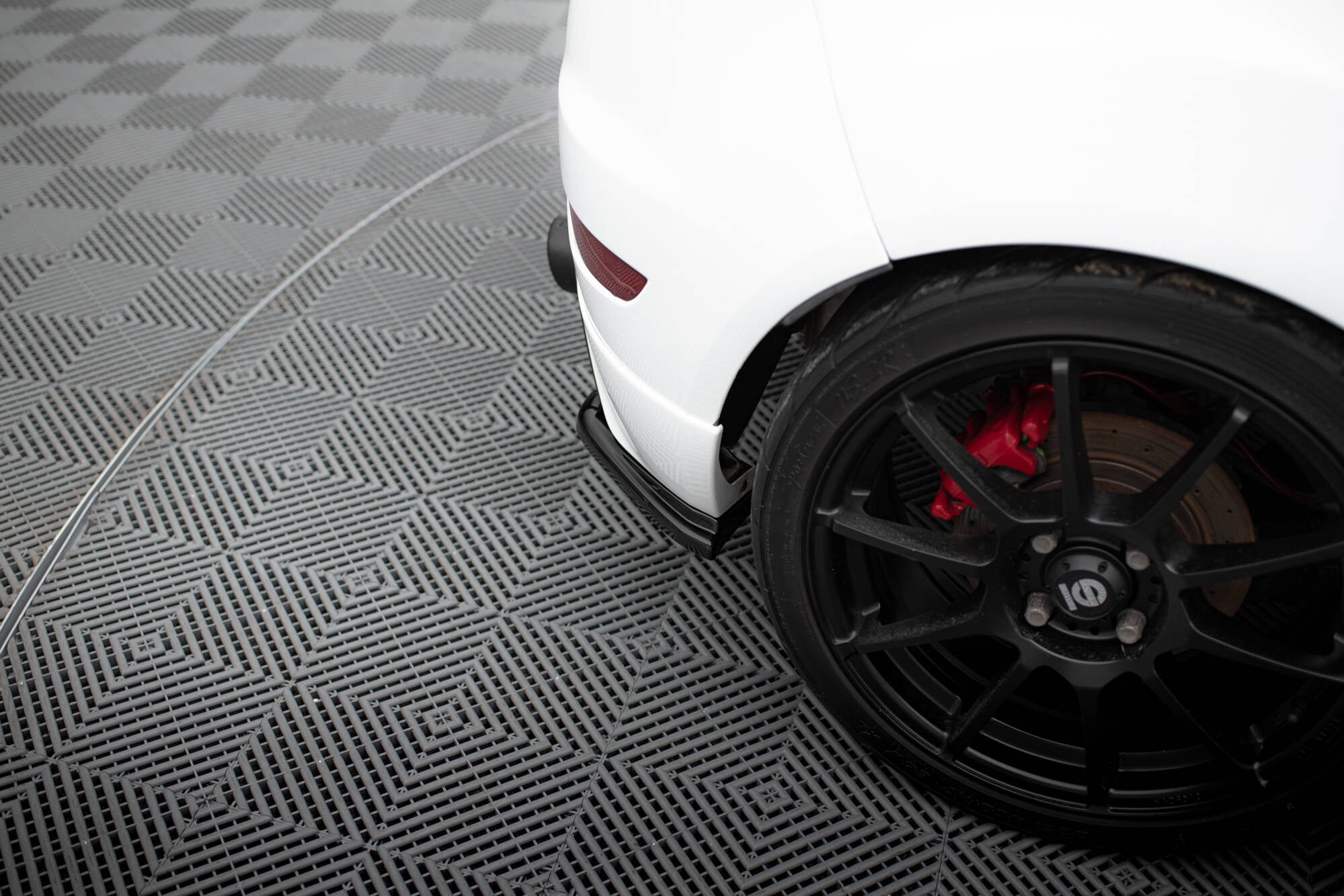 Heck Ansatz Flaps Diffusor für Ford Fiesta ST / ST-Line / Zetec S Mk7 FL