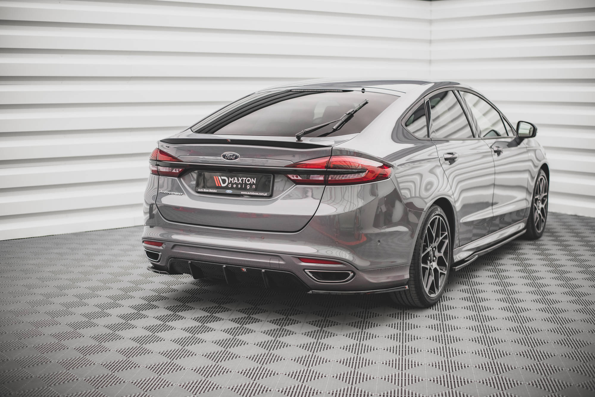 Heck Ansatz Flaps Diffusor V2 für Ford Mondeo ST-Line Mk5 Facelift