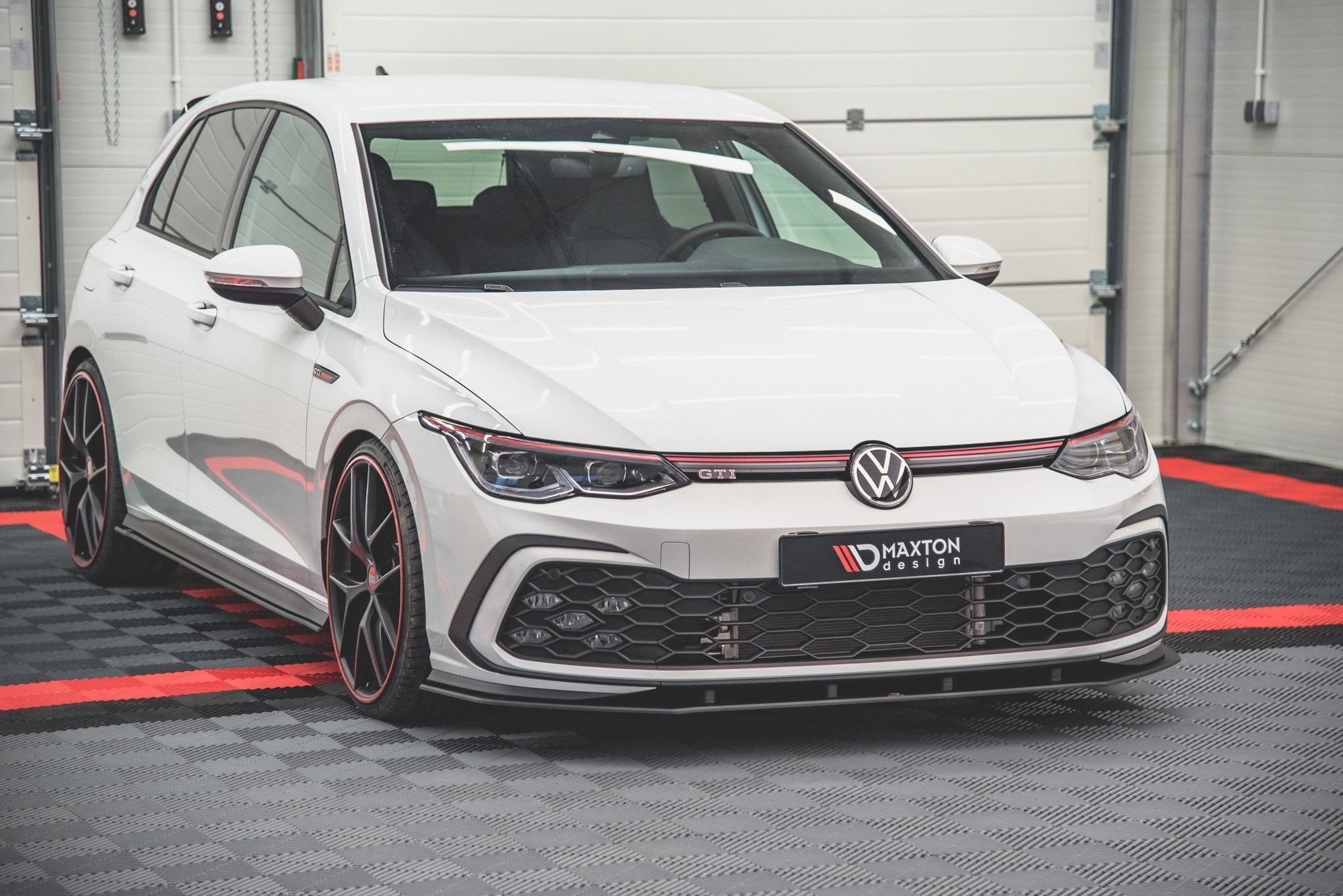 Street Pro Frontlippe für für Volkswagen Golf GTI / GTE / GTD / R-Line Mk8