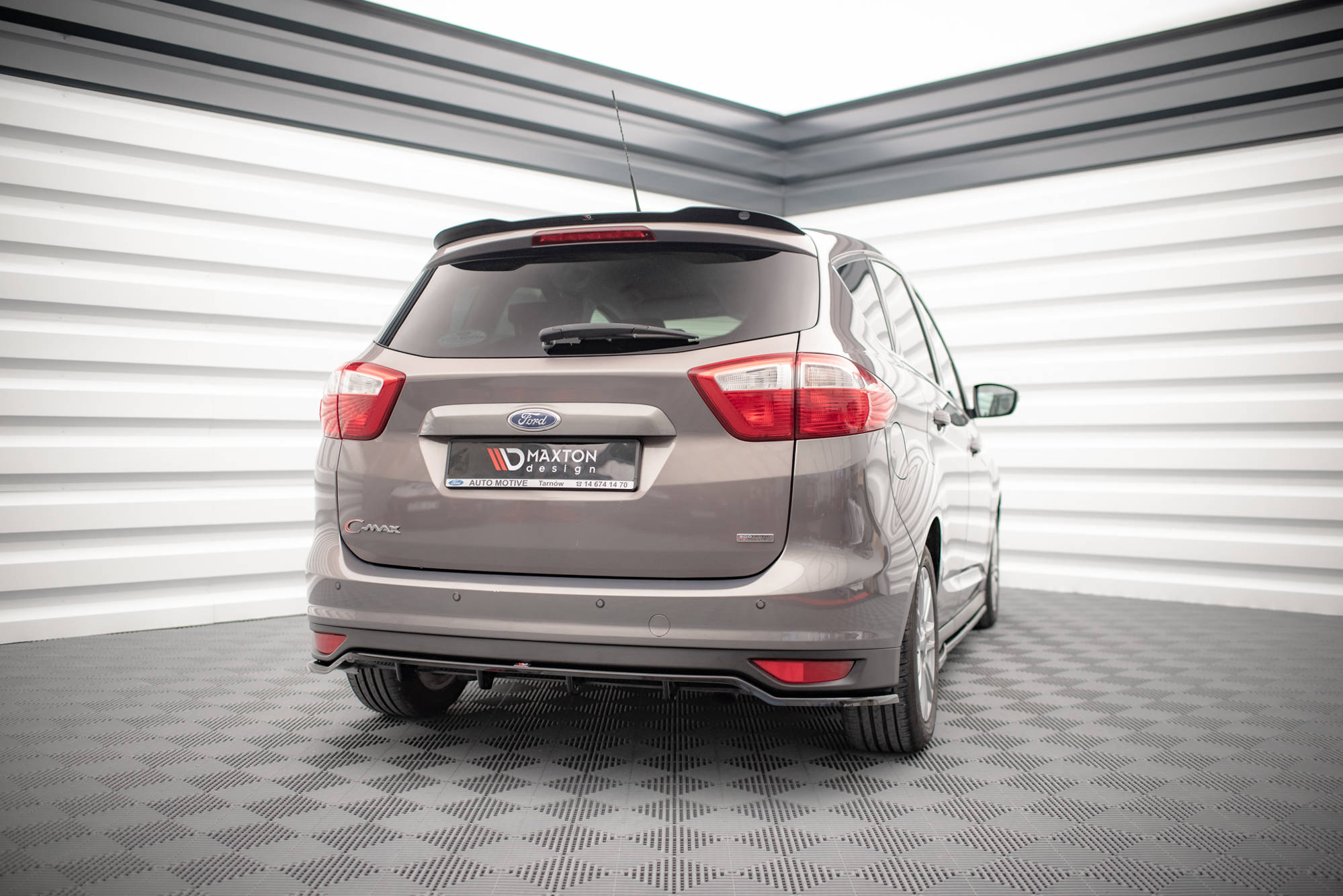 Mittlerer Cup Diffusor DTM Look Heck Ansatz für Ford C-Max Mk2