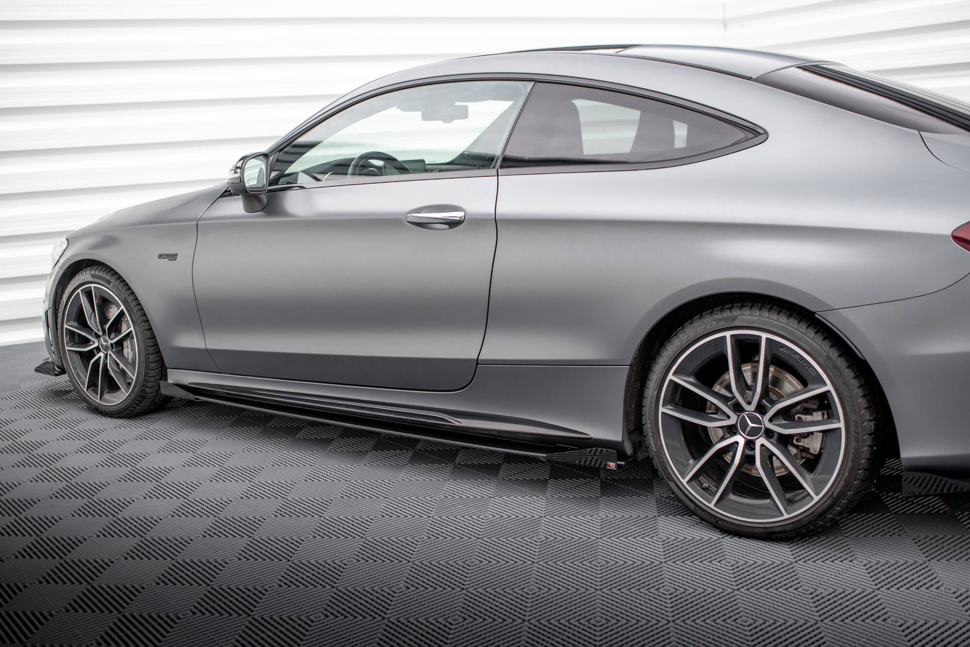 Street Pro Seitenschweller Ansatz für + Flaps Mercedes-AMG C43 Coupe / Cabrio C205 Facelift / A205 Facelift