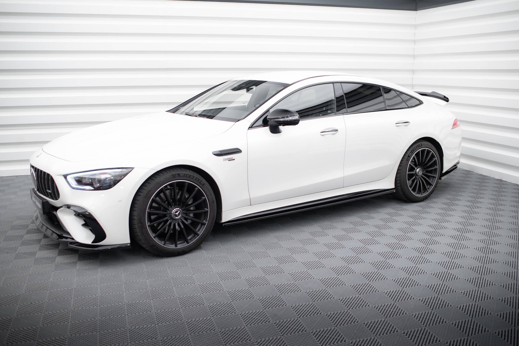 Seitenschweller V8 Ansatz für Mercedes-AMG GT 43 4 Door Coupe Styling Package