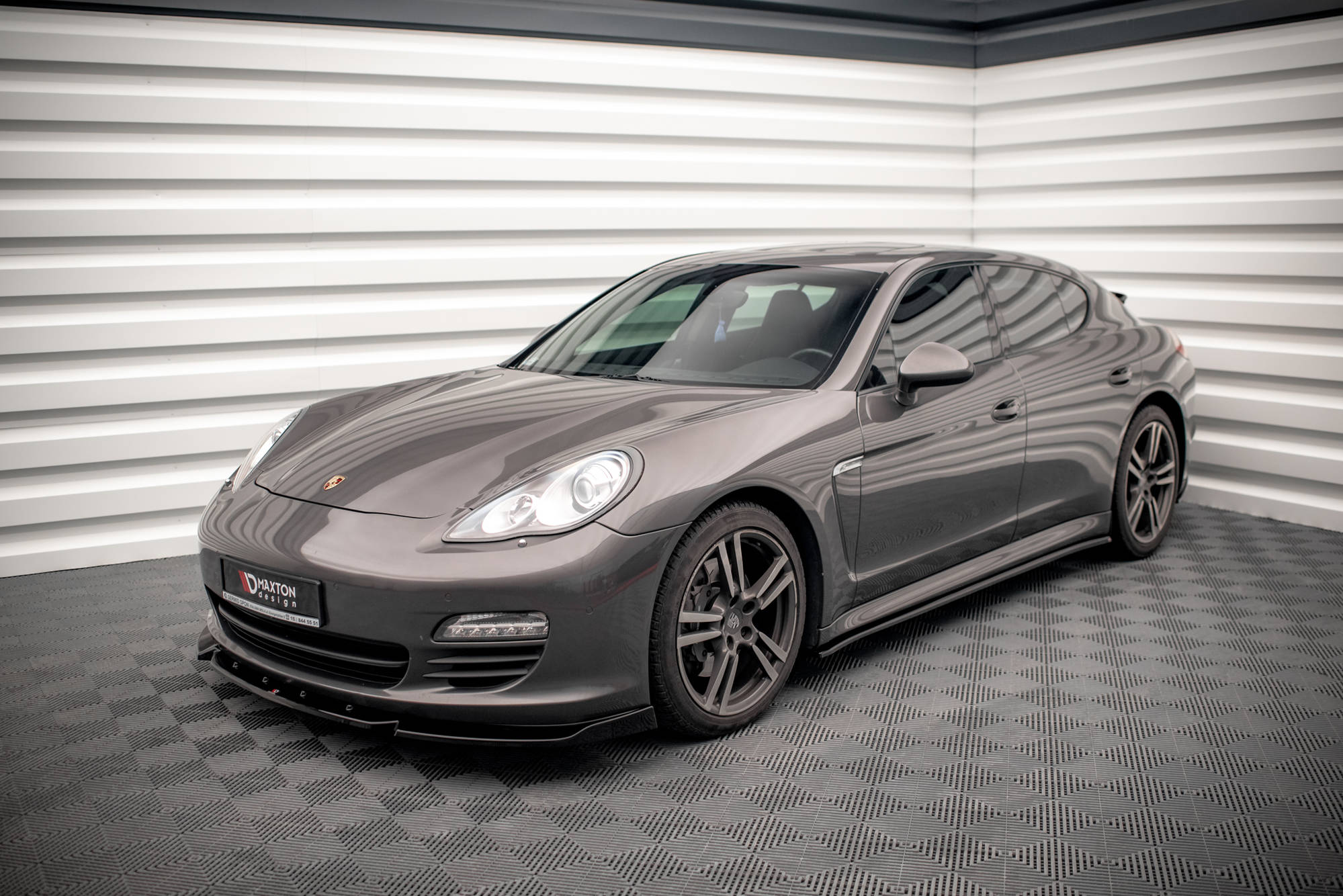 Seitenschweller V2 Ansatz für Porsche Panamera / Panamera Diesel / Panamera Turbo 970