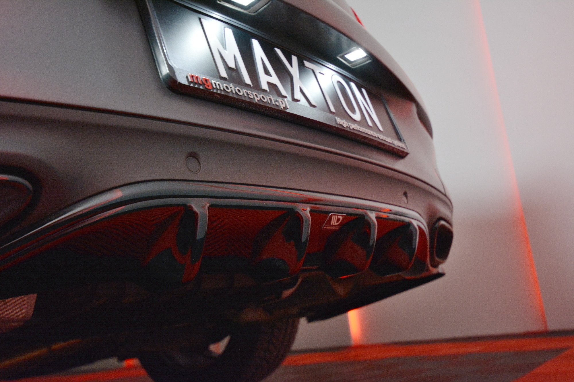 Diffusor Heck Ansatz für MERCEDES- BENZ C-KLASSE W205 COUPE AMG-LINE
