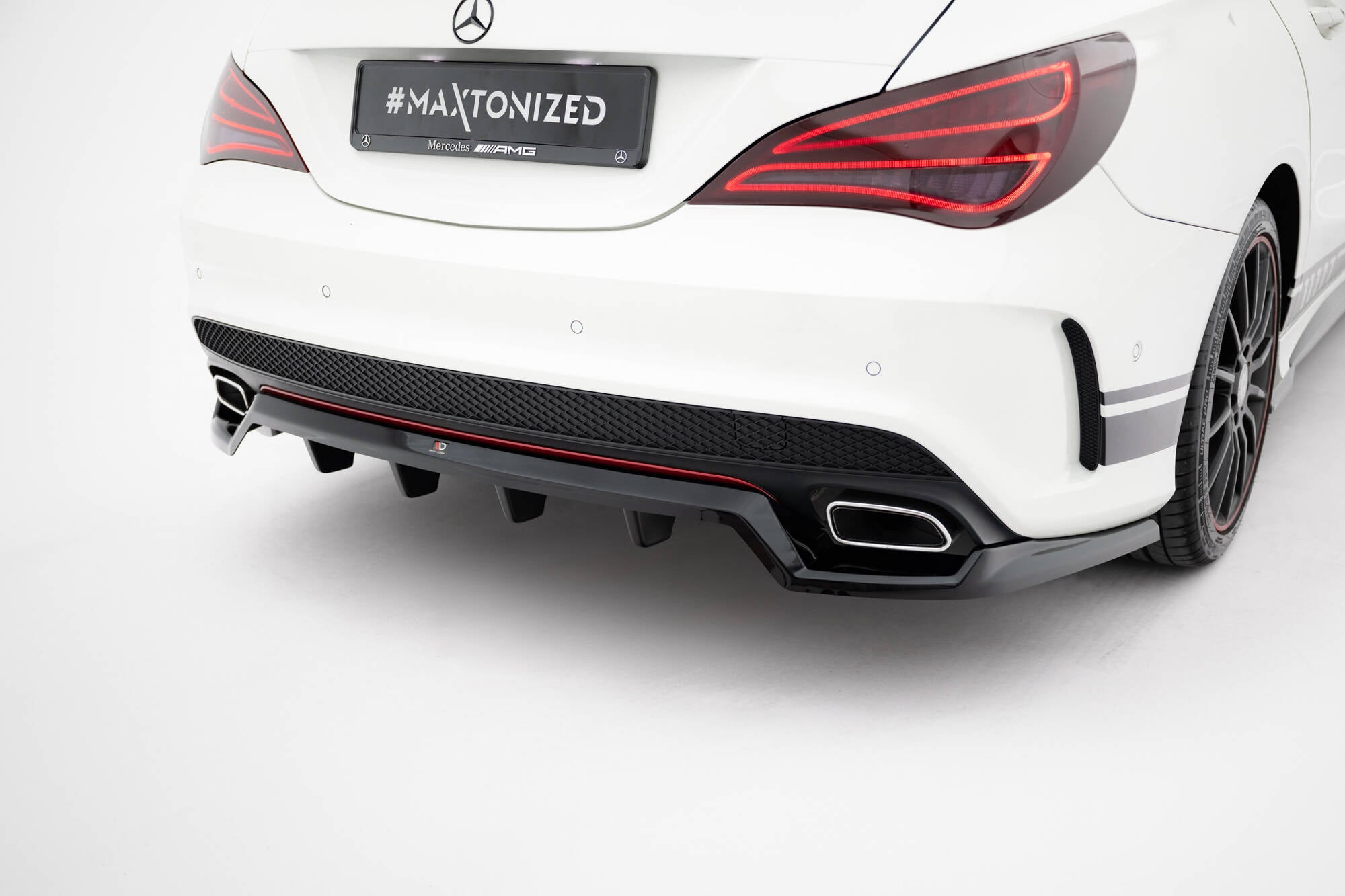Mittlerer Cup Diffusor DTM Look Heck Ansatz für Mercedes-Benz CLA AMG-Line C117