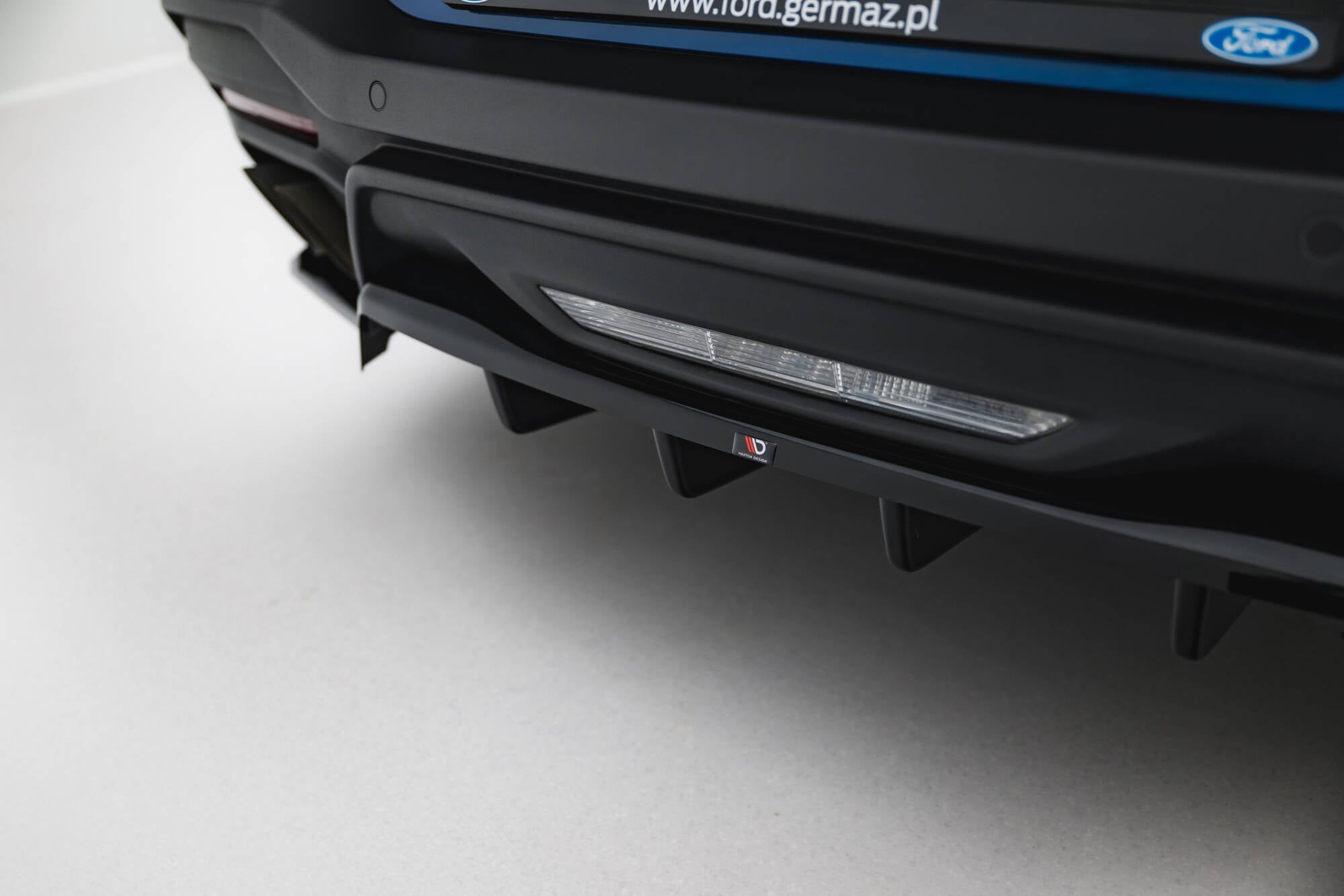 Mittlerer Cup Diffusor DTM Look Heck Ansatz für Ford Mustang GT Mk7