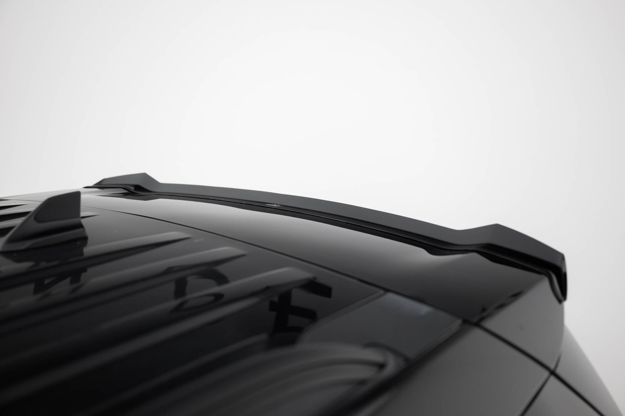 Spoiler für Ford Explorer XLT Mk6
