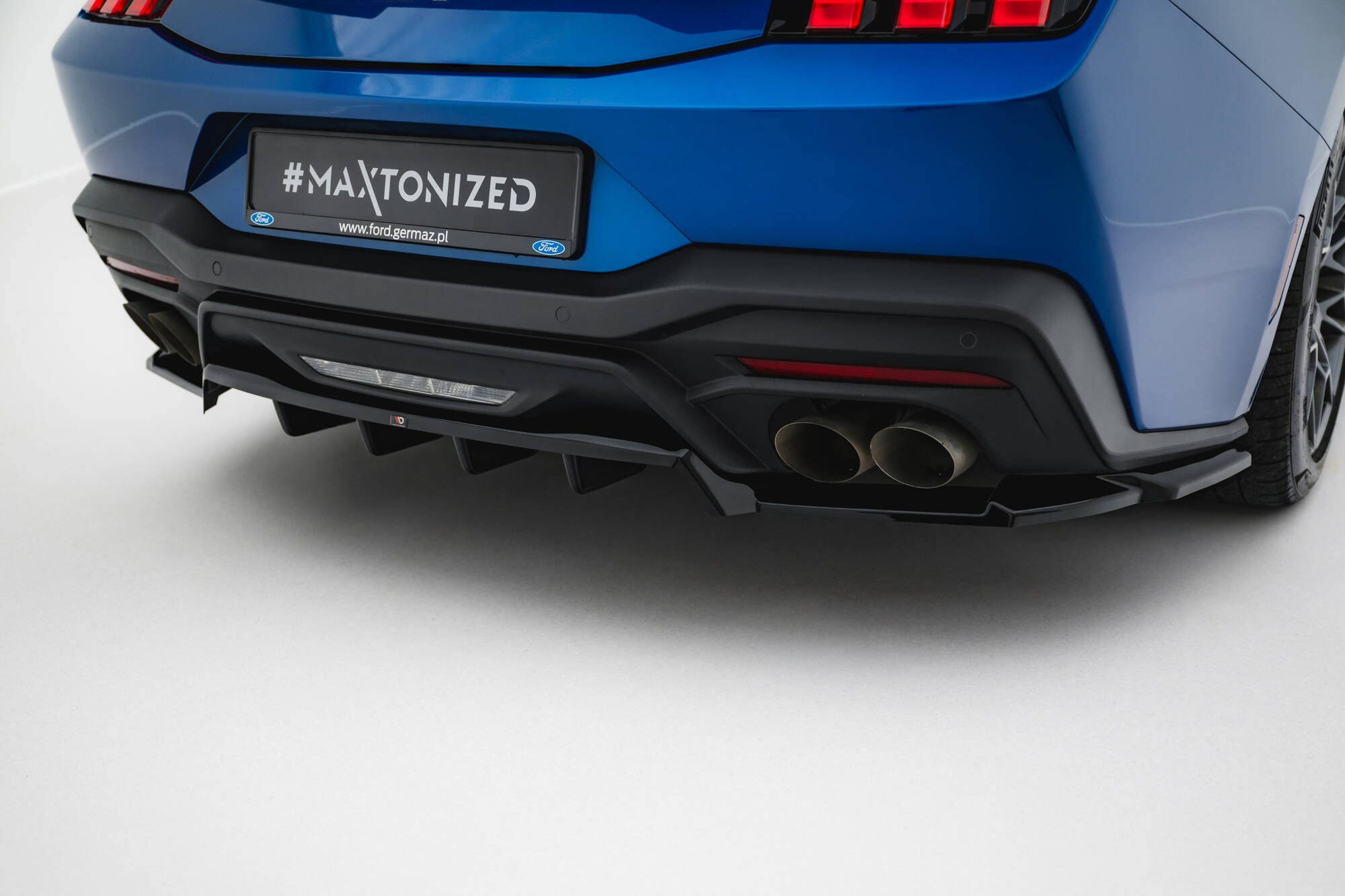 Mittlerer Cup Diffusor DTM Look Heck Ansatz für Ford Mustang GT Mk7