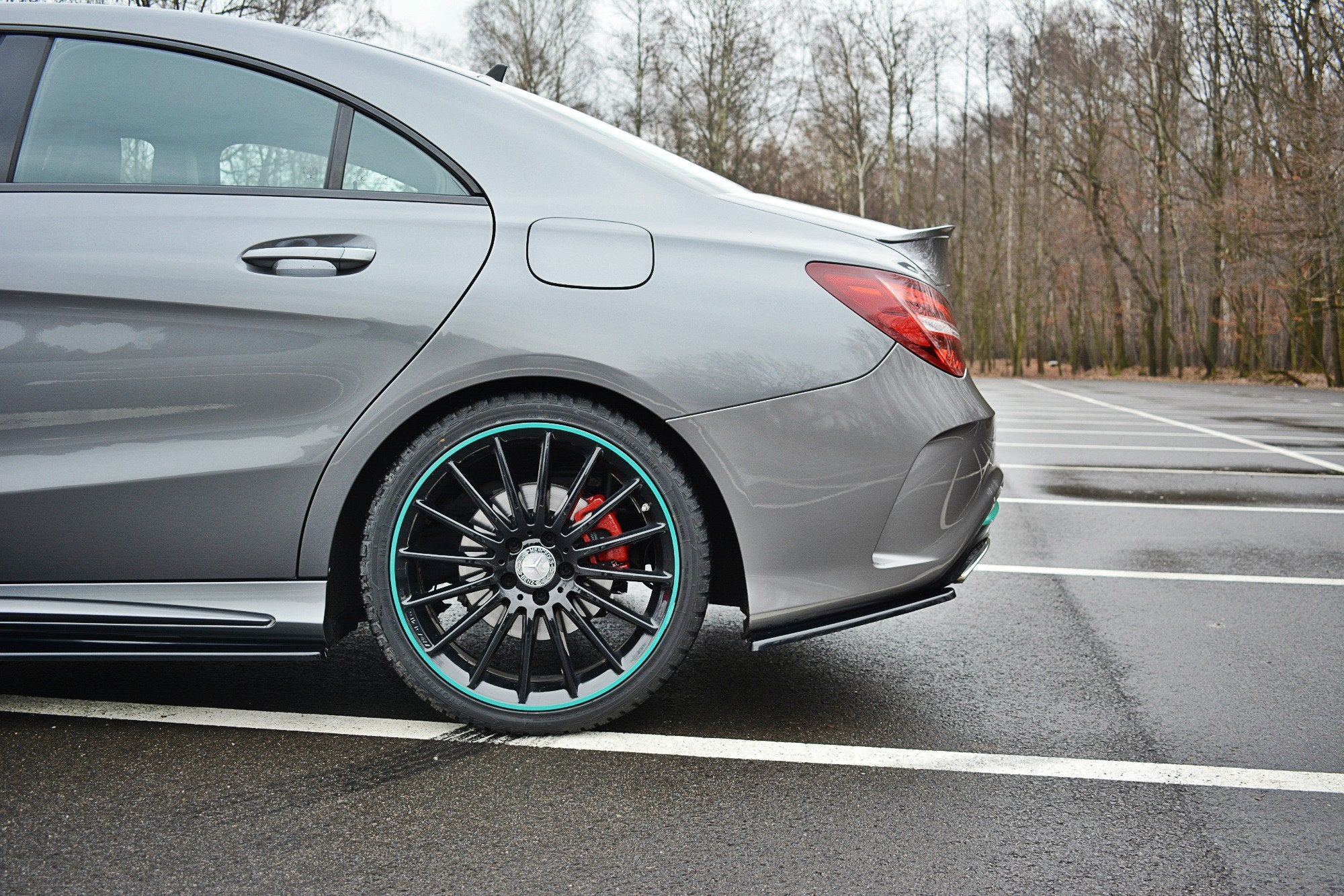 Heck Ansatz Flaps Diffusor für Mercedes CLA C117 AMG-LINE FACELIFT