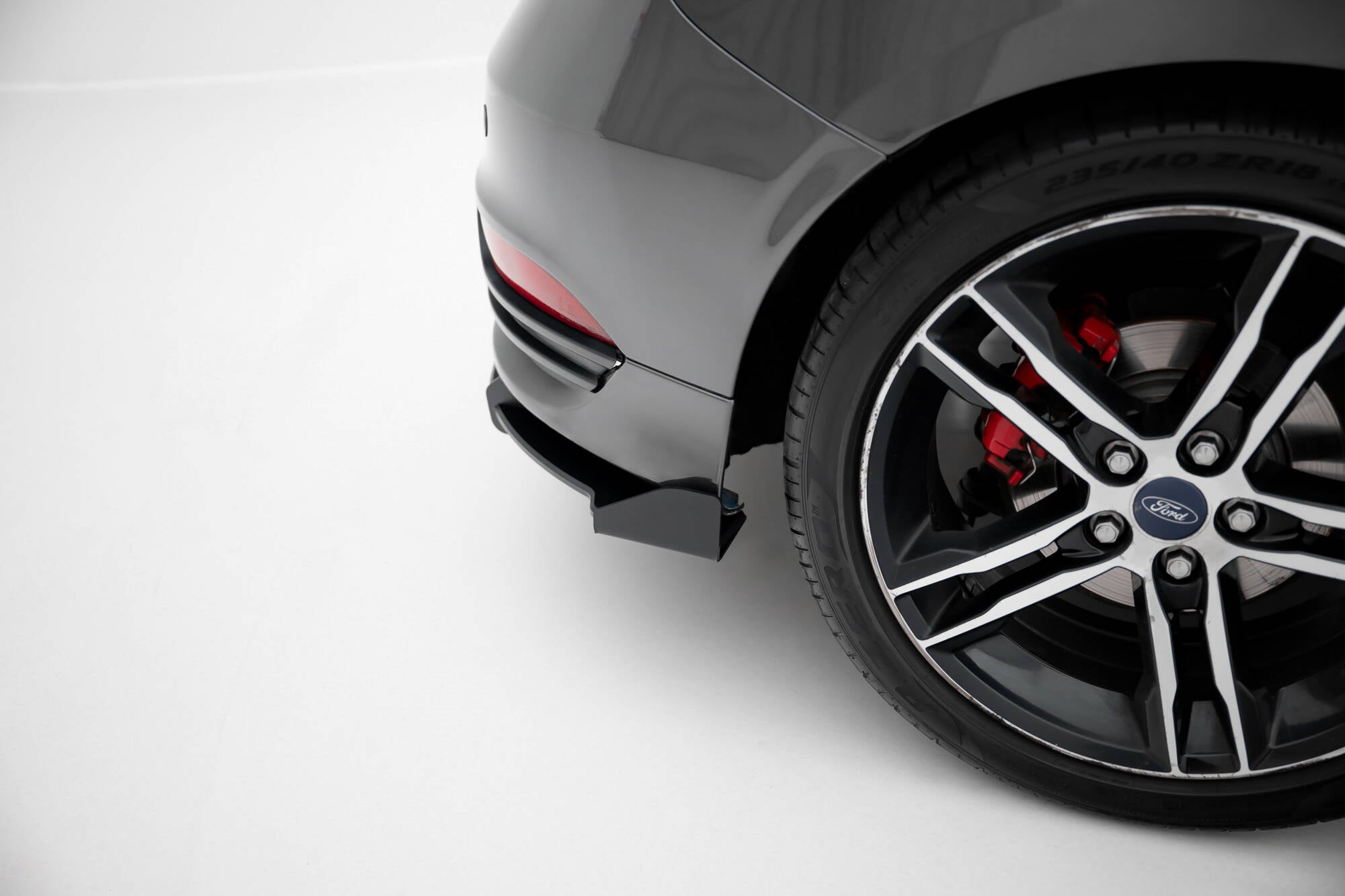 Street Pro Diffusor + Flaps für Ford Focus ST Mk3 Facelift