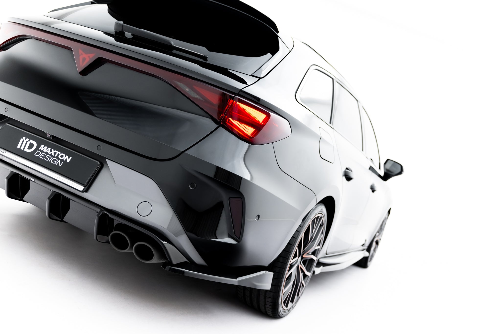 Heck Ansatz Flaps Diffusor V6 für Cupra Leon ST Mk1 Facelift