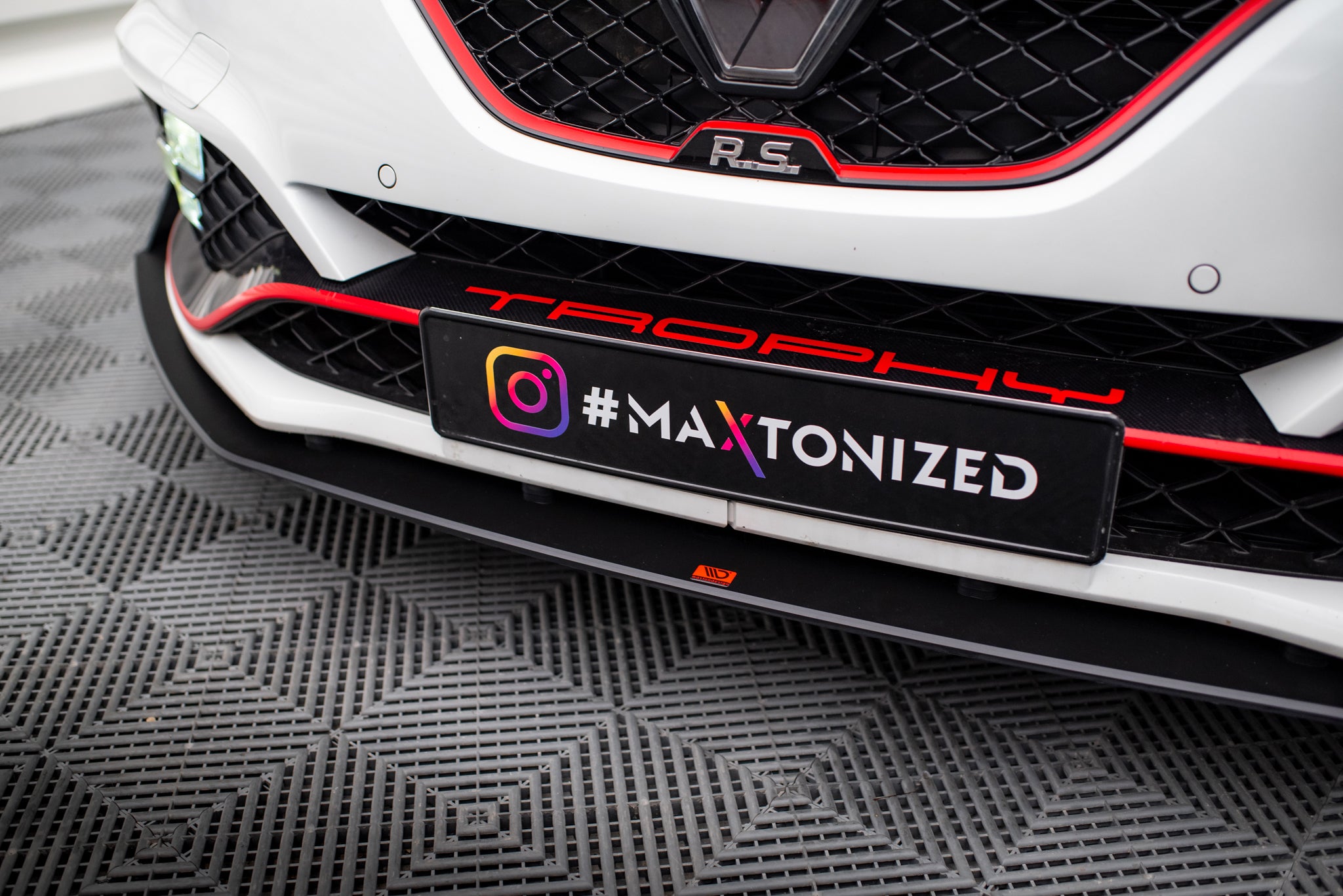 Street Pro Frontlippe für Renault Megane RS Mk4