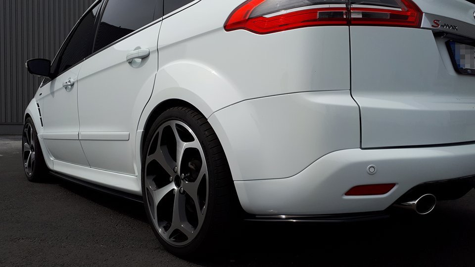 Heck Ansatz Flaps Diffusor für Ford S-Max Titanium Mk1 FL Carbon Look