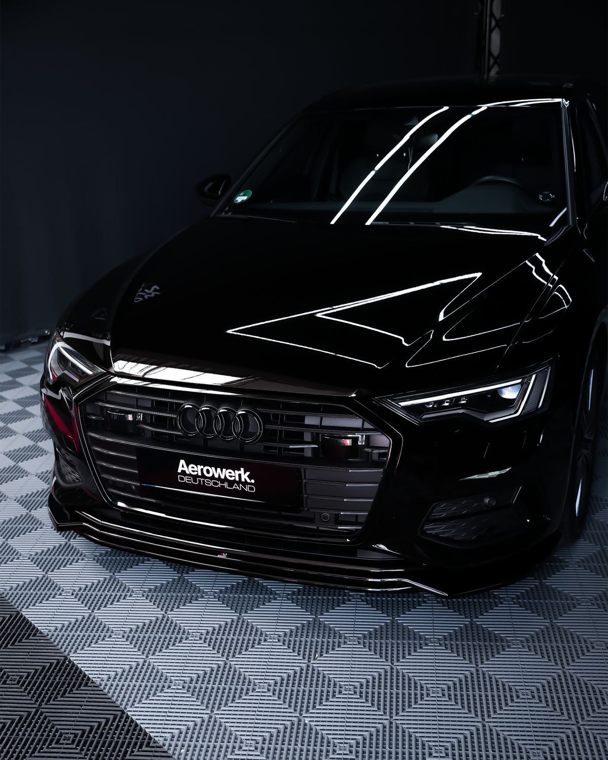 Frontlippe Maxton Design