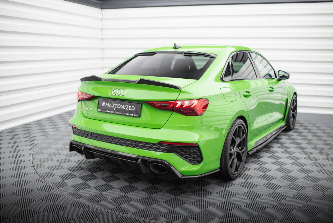 Carbon Fiber Heck Ansatz Flaps Diffusor V.2 für Audi RS3 Limousine 8Y - Aerowerk.
