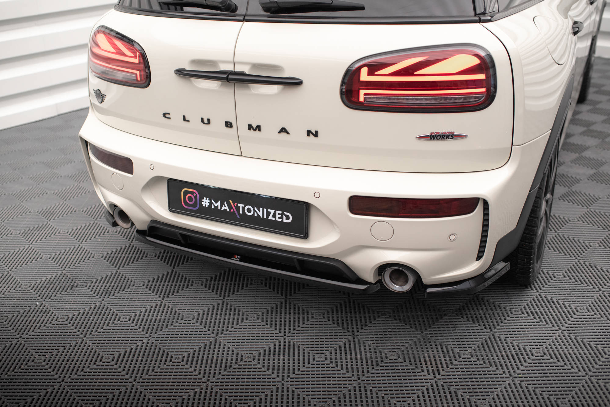 Maxton Design - Diffusor für Mini Cooper Clubman John Cooper Works F54 Facelift - Aerowerk.