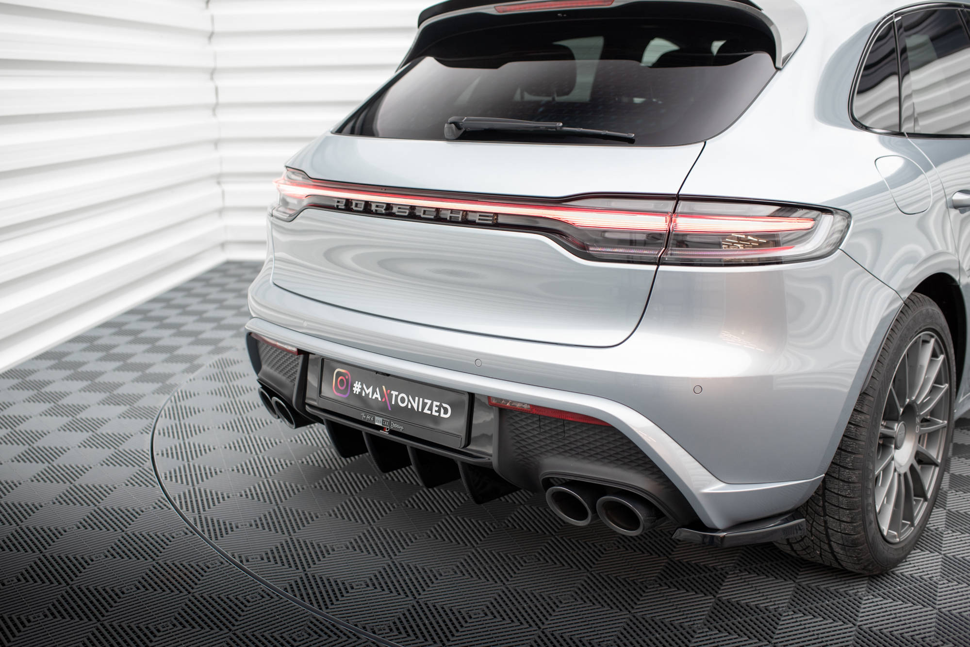 Maxton Design - Diffusor Heck Ansatz für Porsche Macan Mk1 Facelift 2 - Aerowerk.