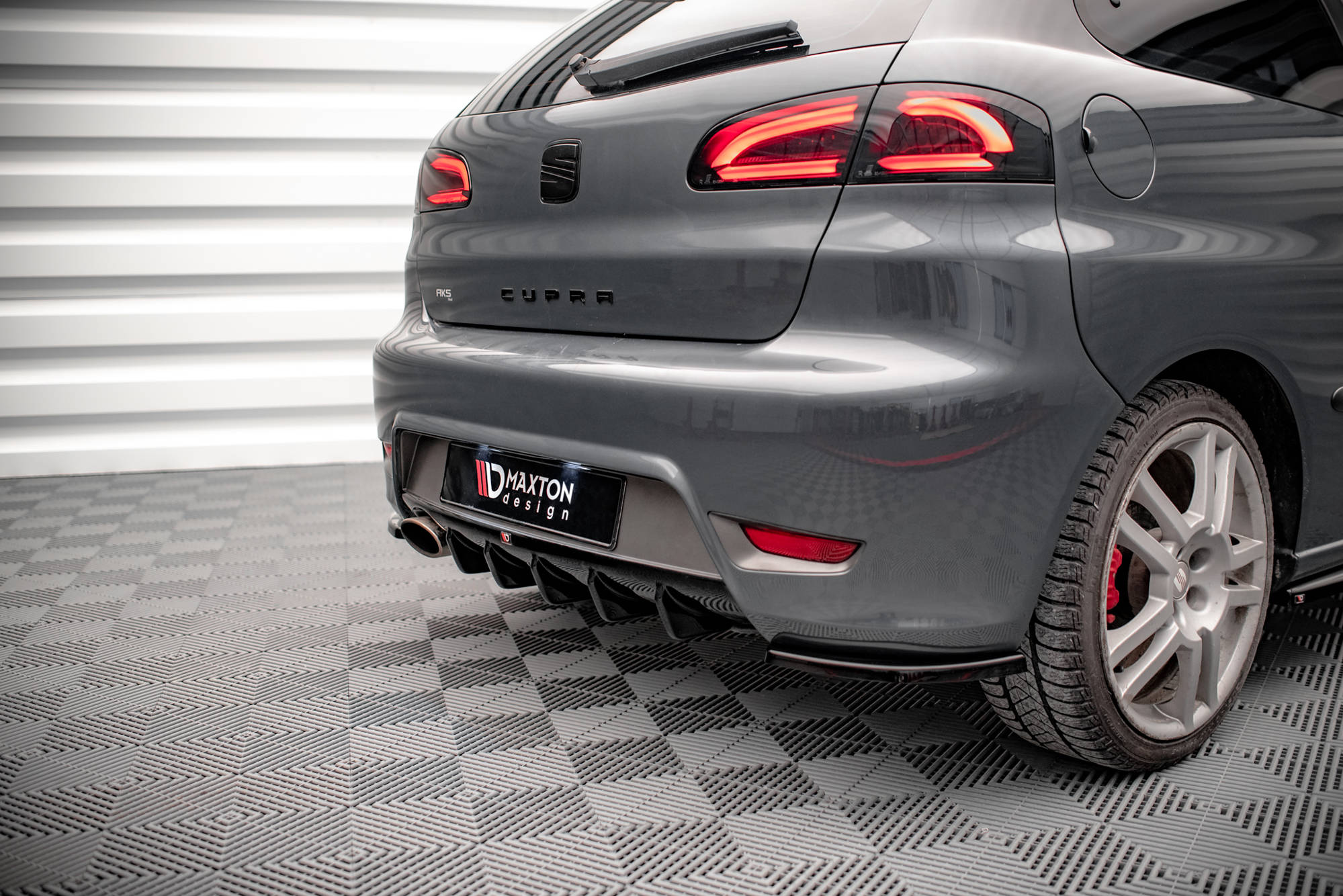 Maxton Design - Diffusor Heck Ansatz für Seat Ibiza Cupra Mk3 - Aerowerk.