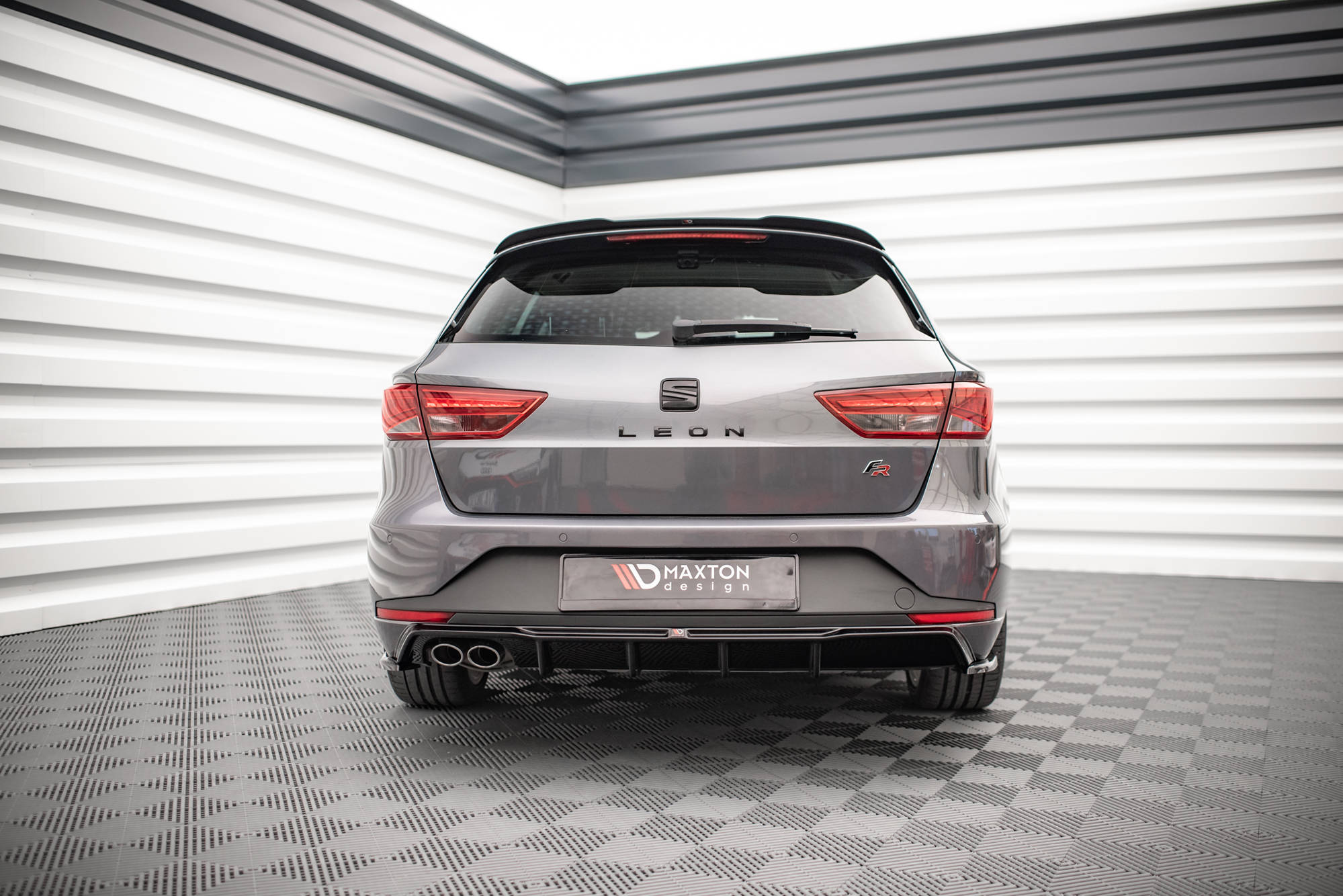 Maxton Design - Diffusor Heck Ansatz für Seat Leon FR Sportstourer Mk3 - Aerowerk.