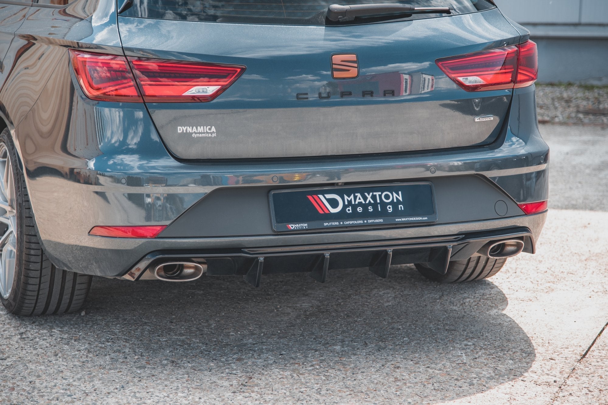 Maxton Design - Diffusor V2 Heck Ansatz für Seat Leon Cupra ST Mk3 FL - Aerowerk.